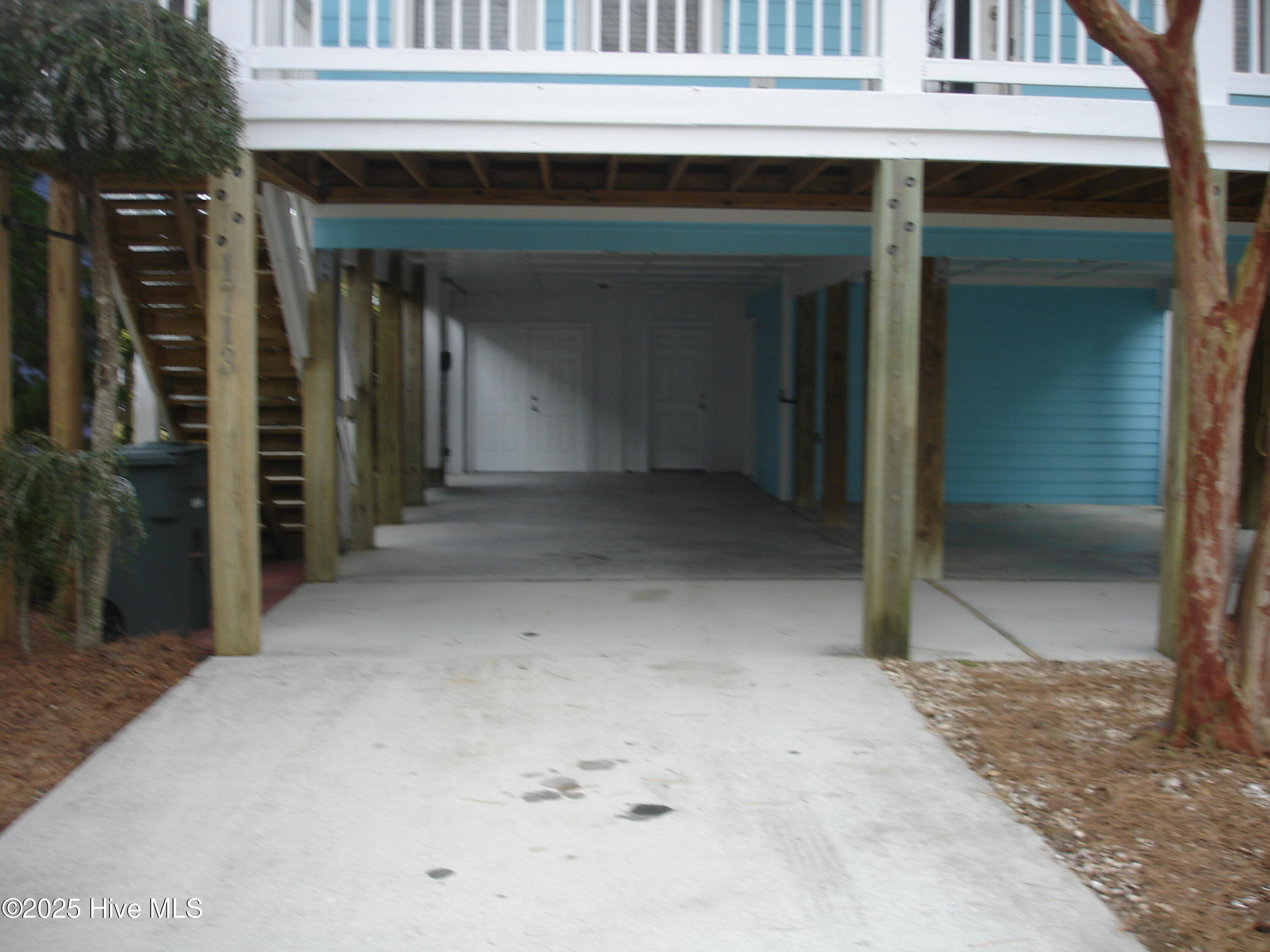 100534770 | Photo 37