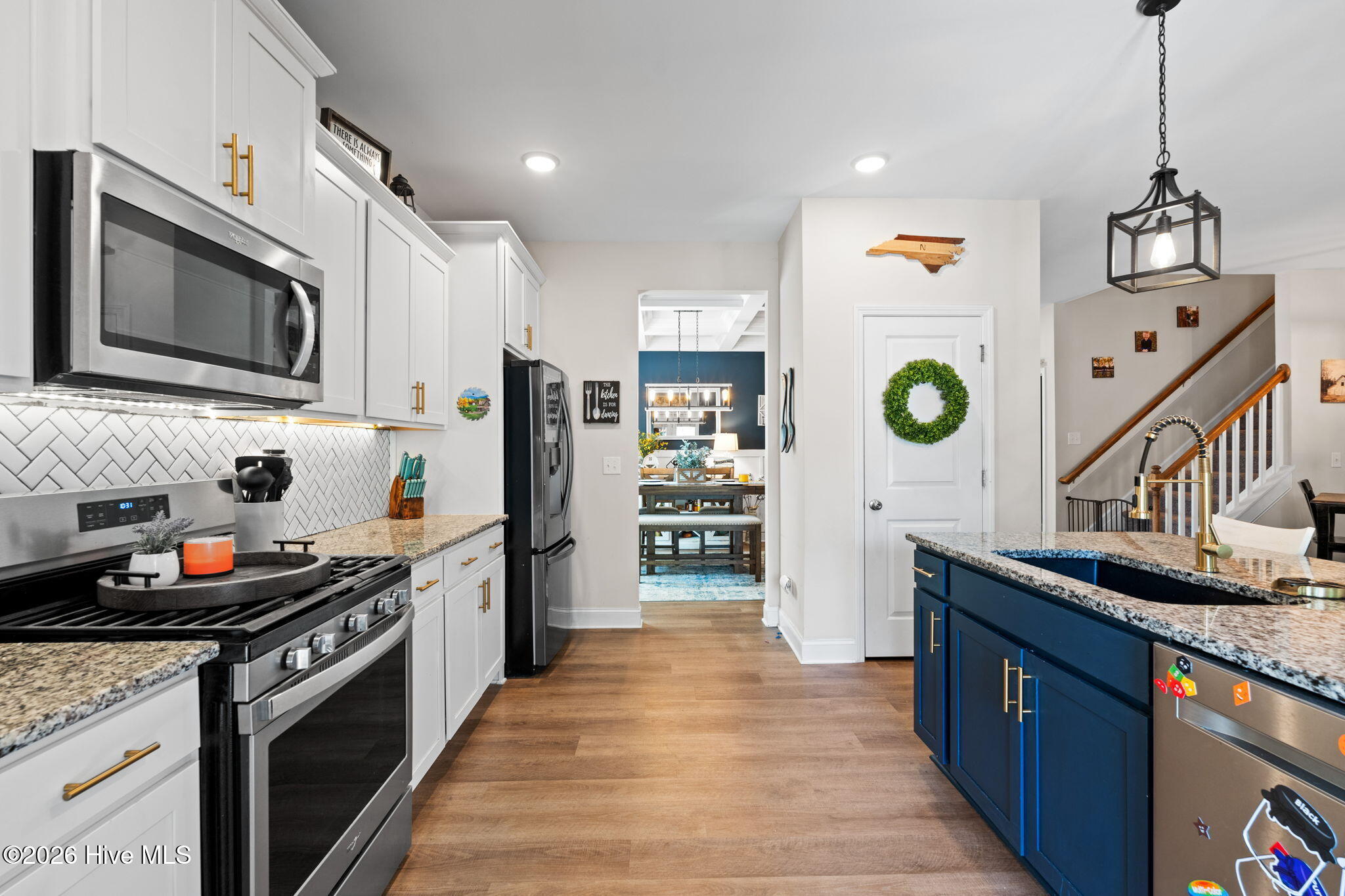 100569601 | Photo 10