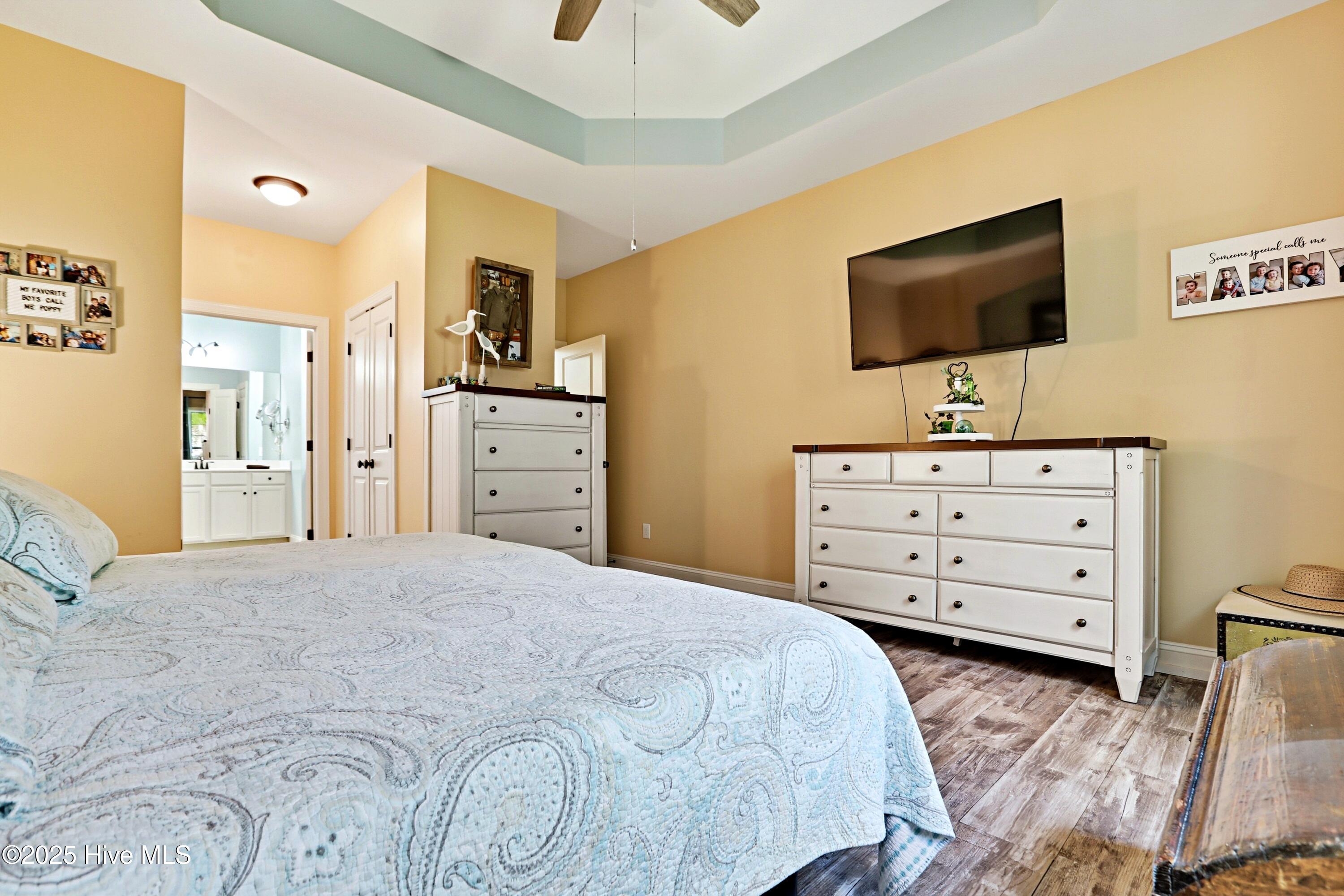 100539112 | Photo 18