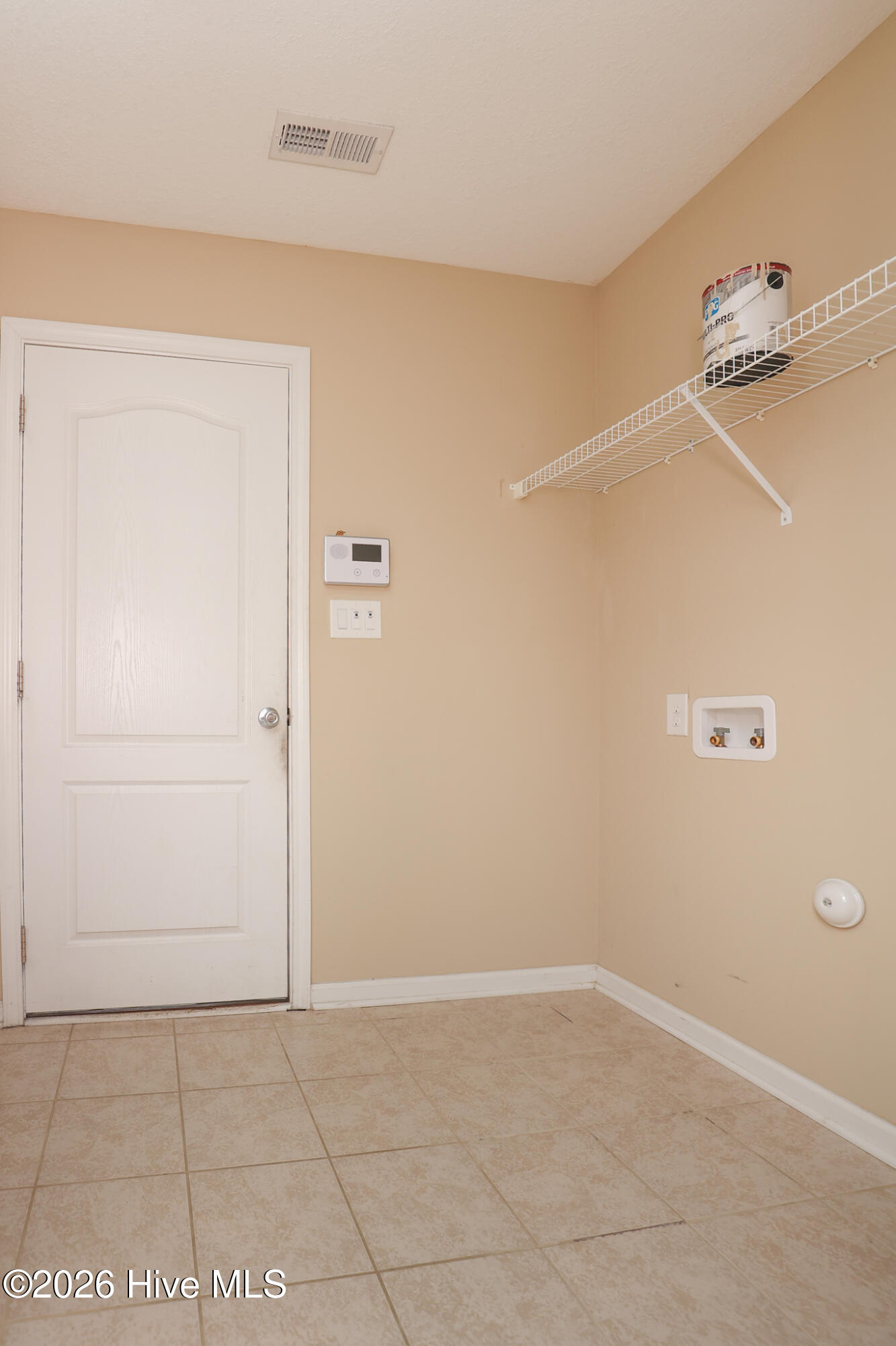 100562505 | Photo 35