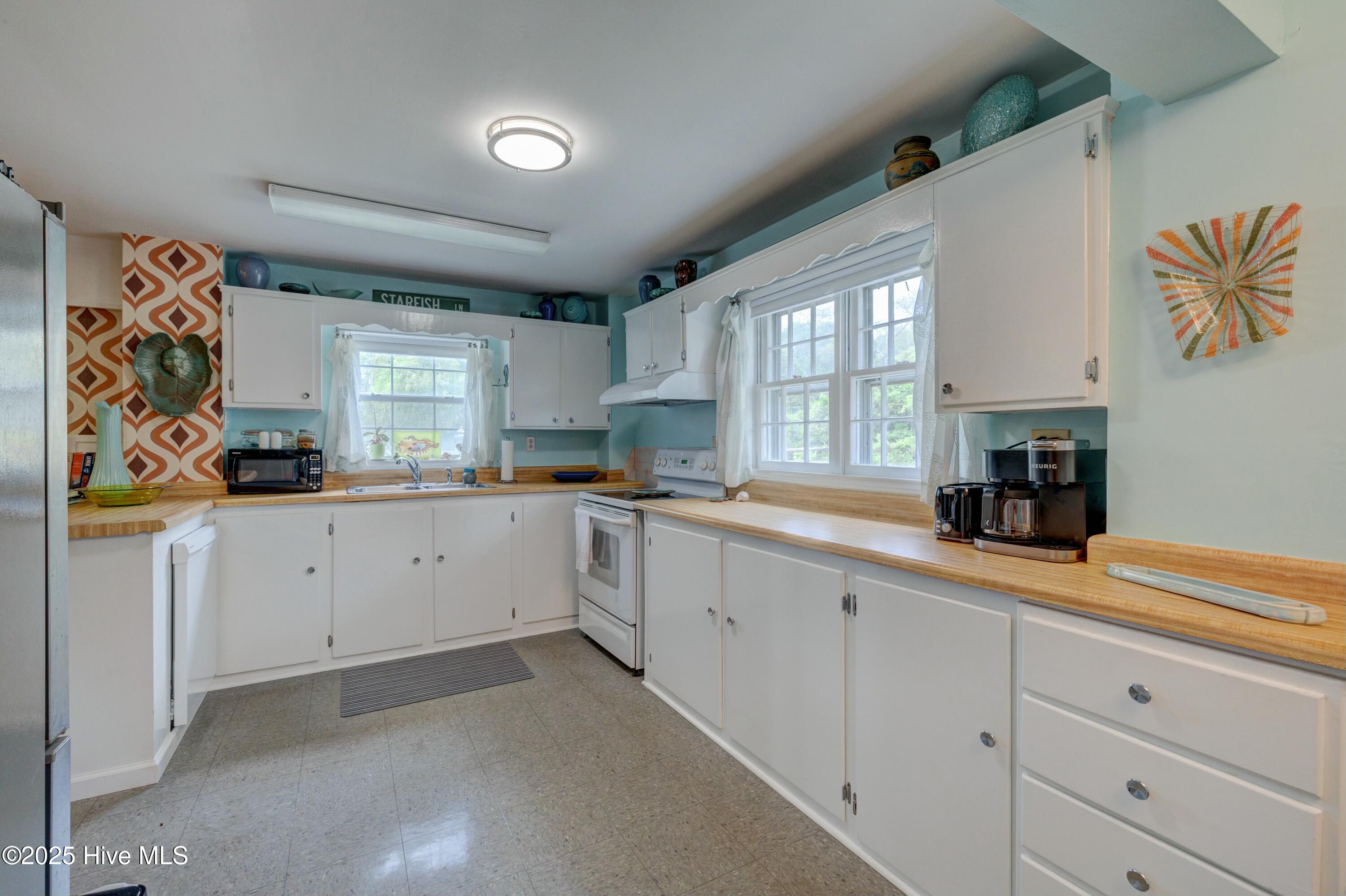 100501642 | Photo 43