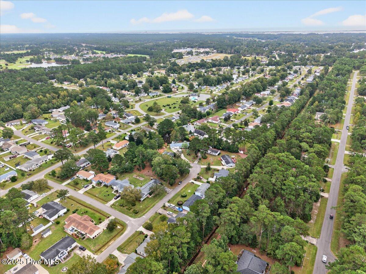 100535729 | Photo 65