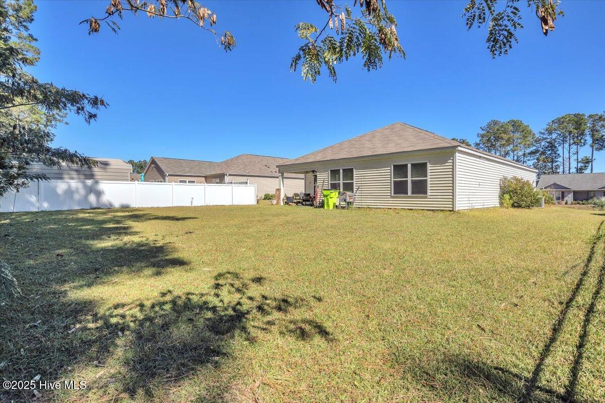 100538073 | Photo 34