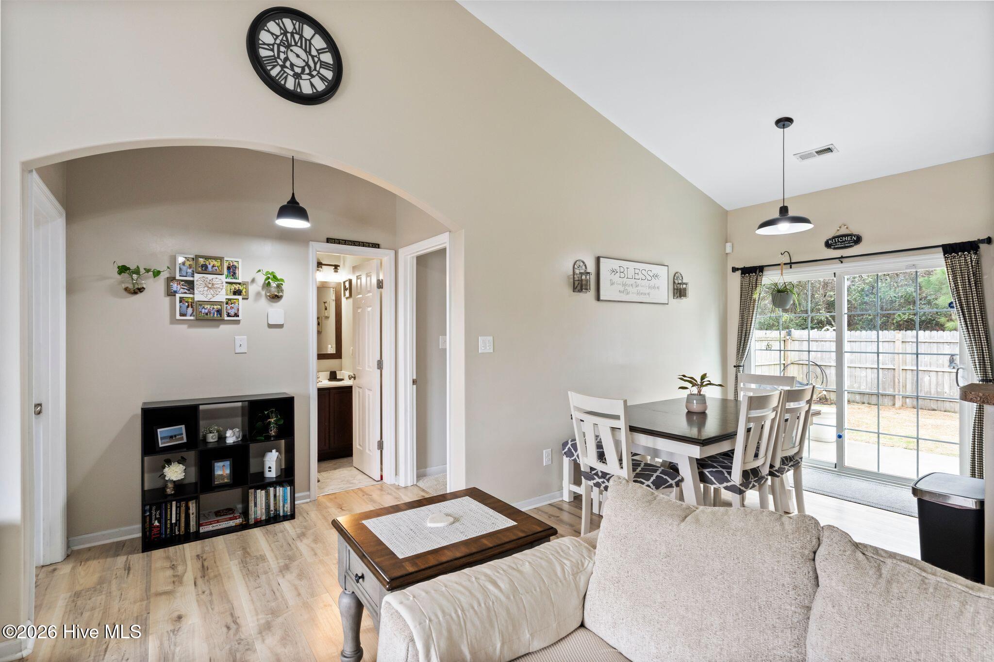 104 Lilac Lane, Richlands, NC, 28574