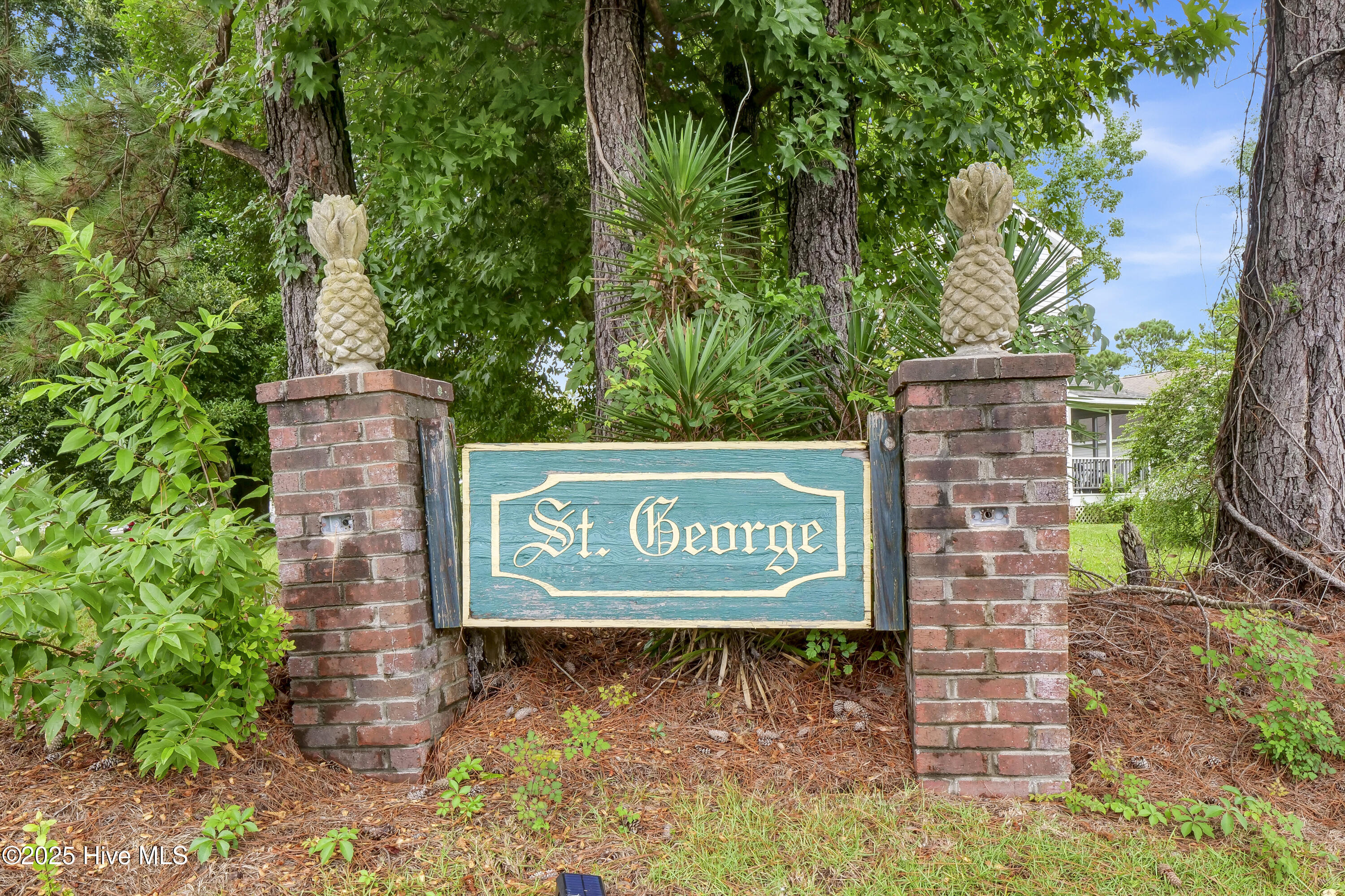 100525000 | Photo 28