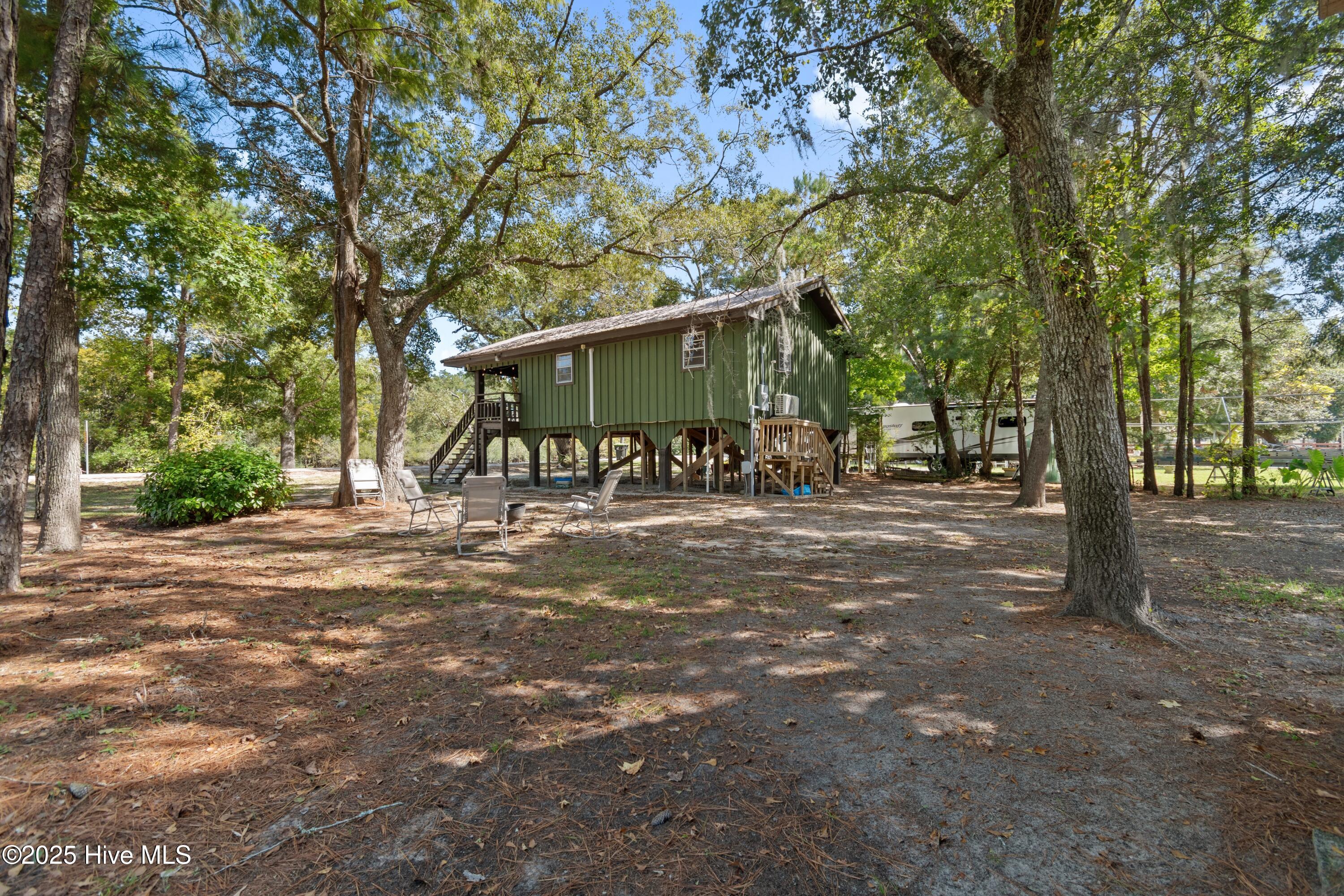 100534422 | Photo 17