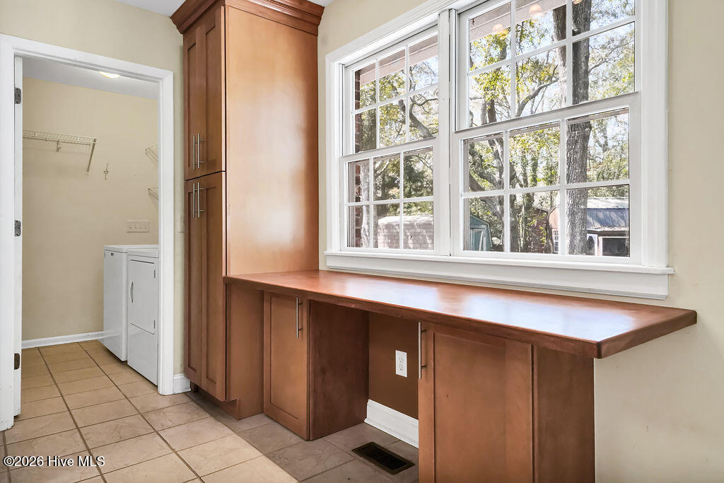 100562236 | Photo 18