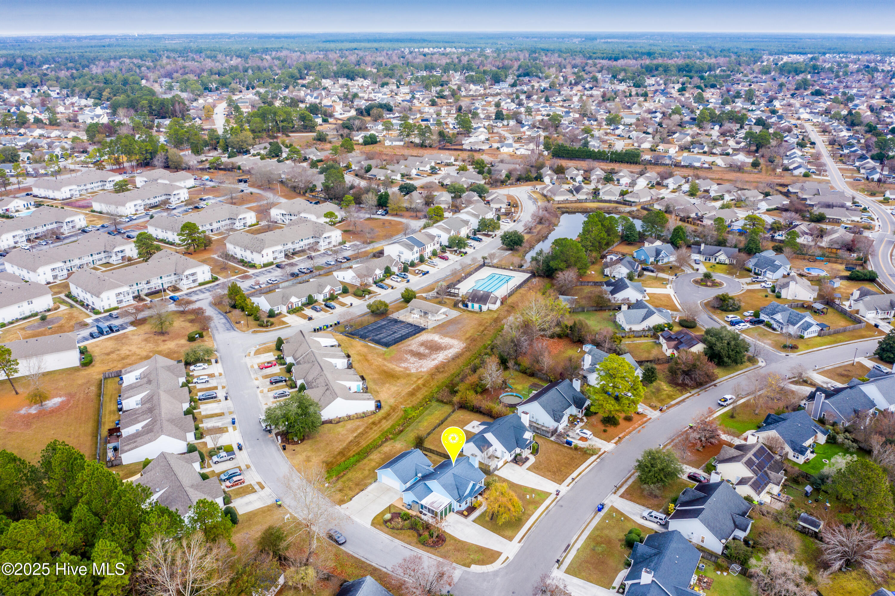 100544168 | Photo 35