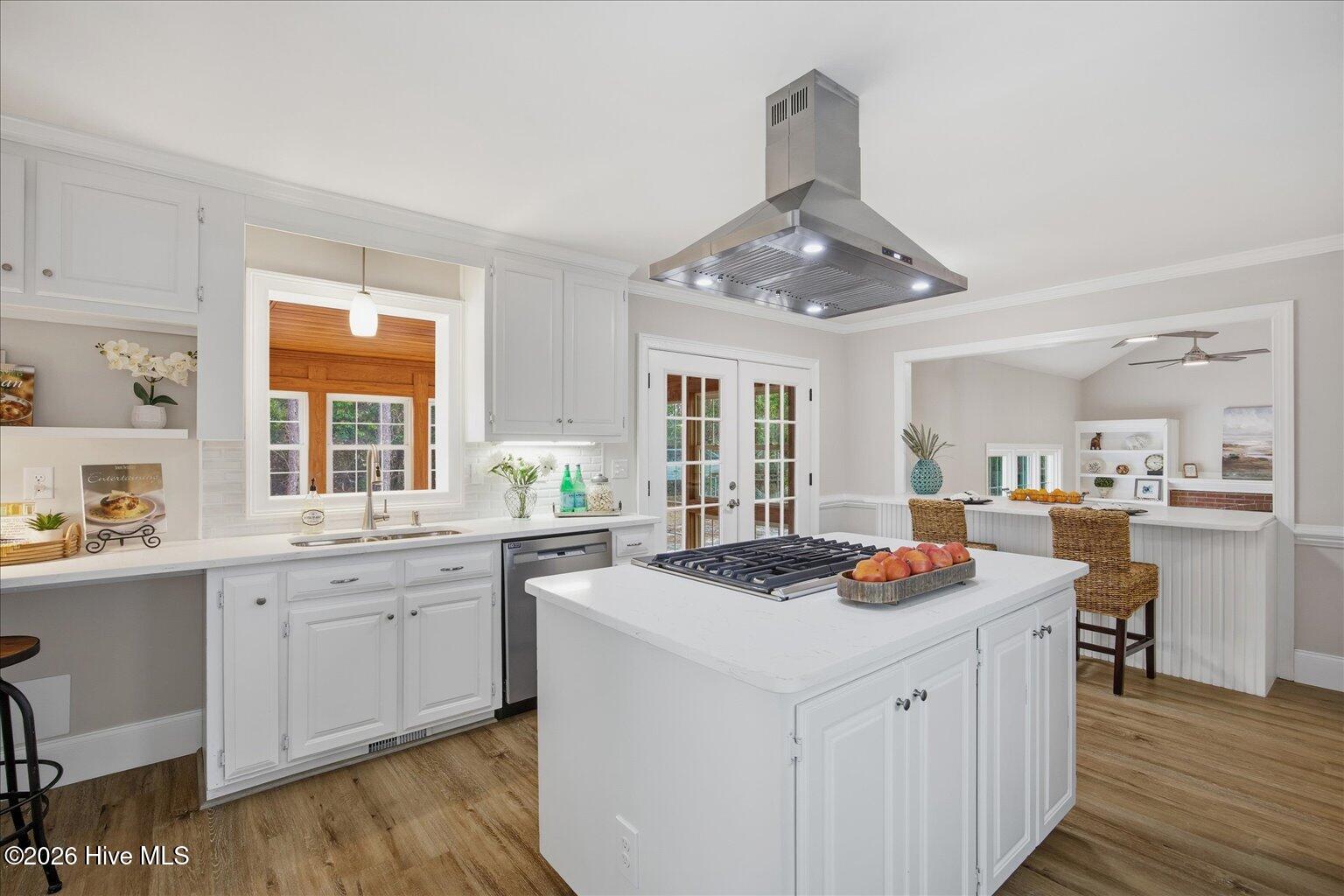 100555379 | Photo 22