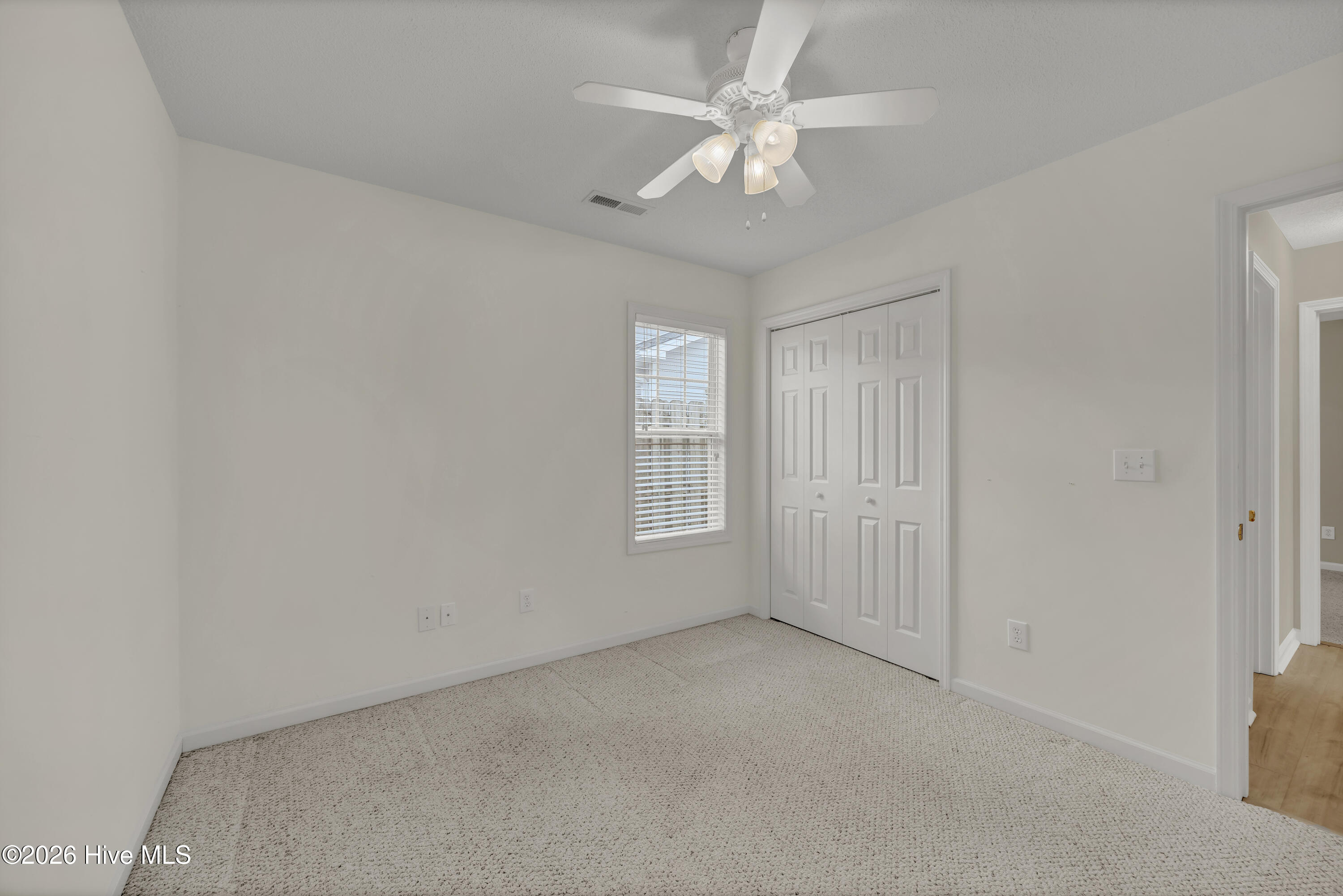 100557112 | Photo 20