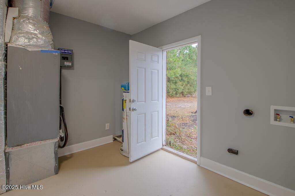 100543295 | Photo 11