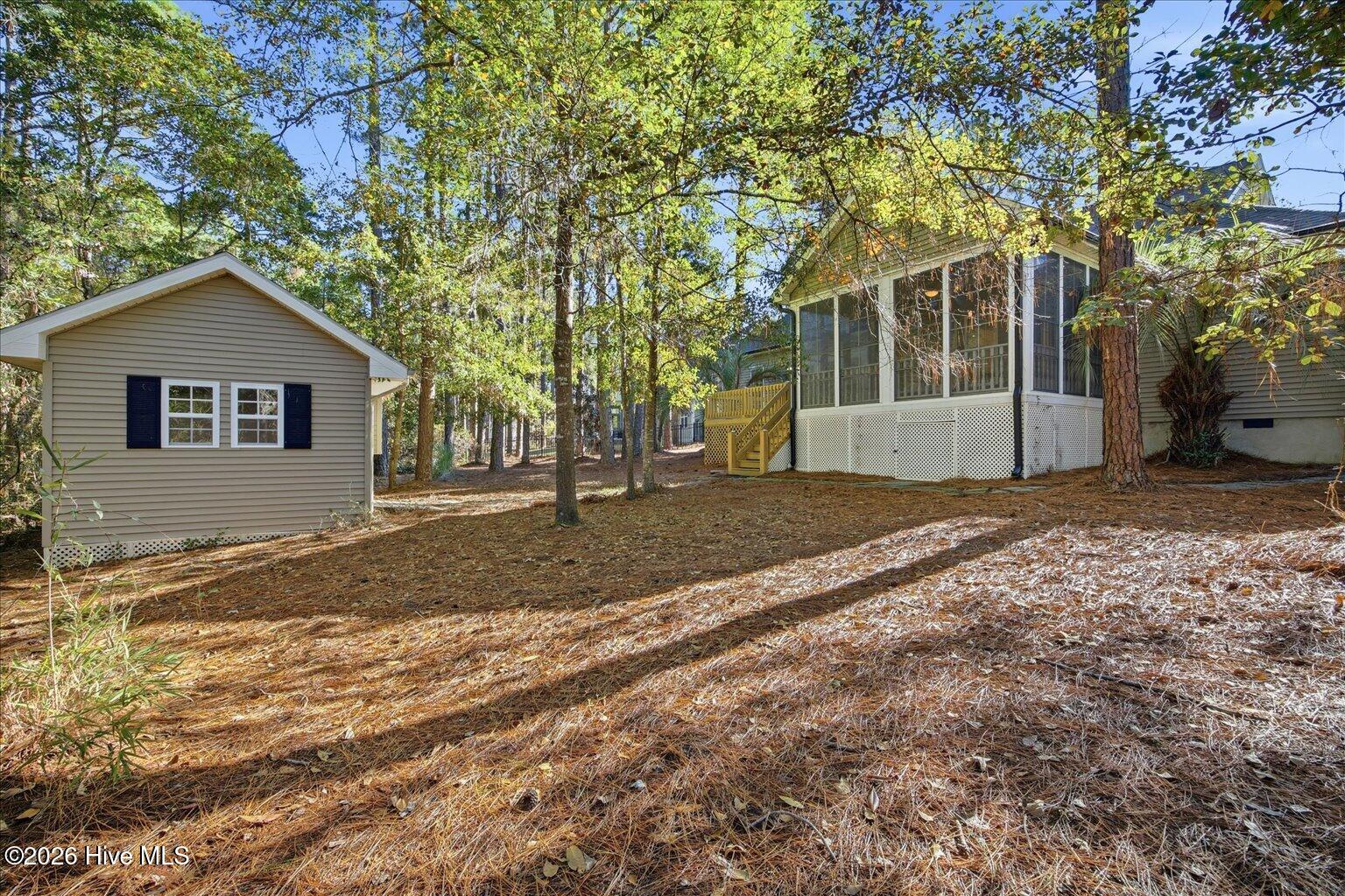 100548784 | Photo 42