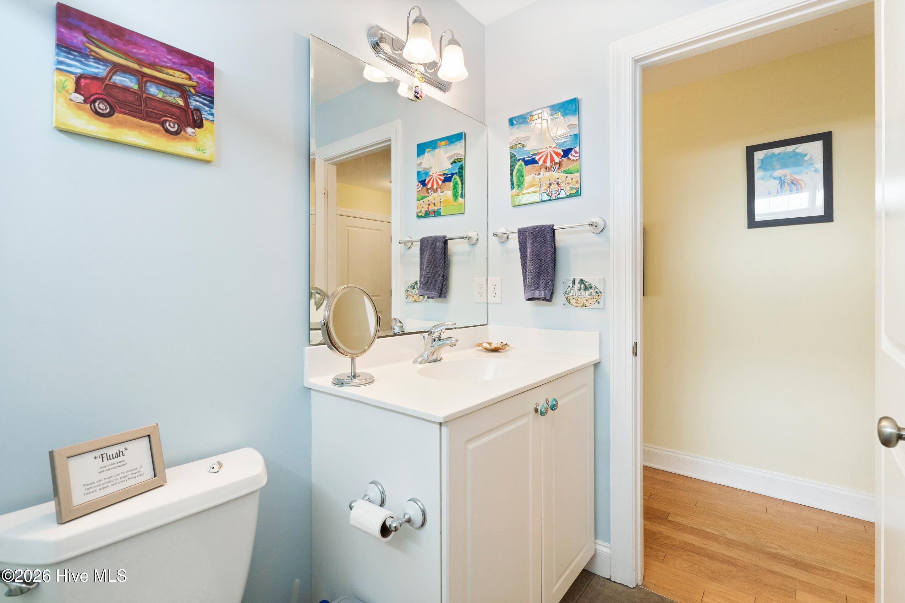 100547501 | Photo 30