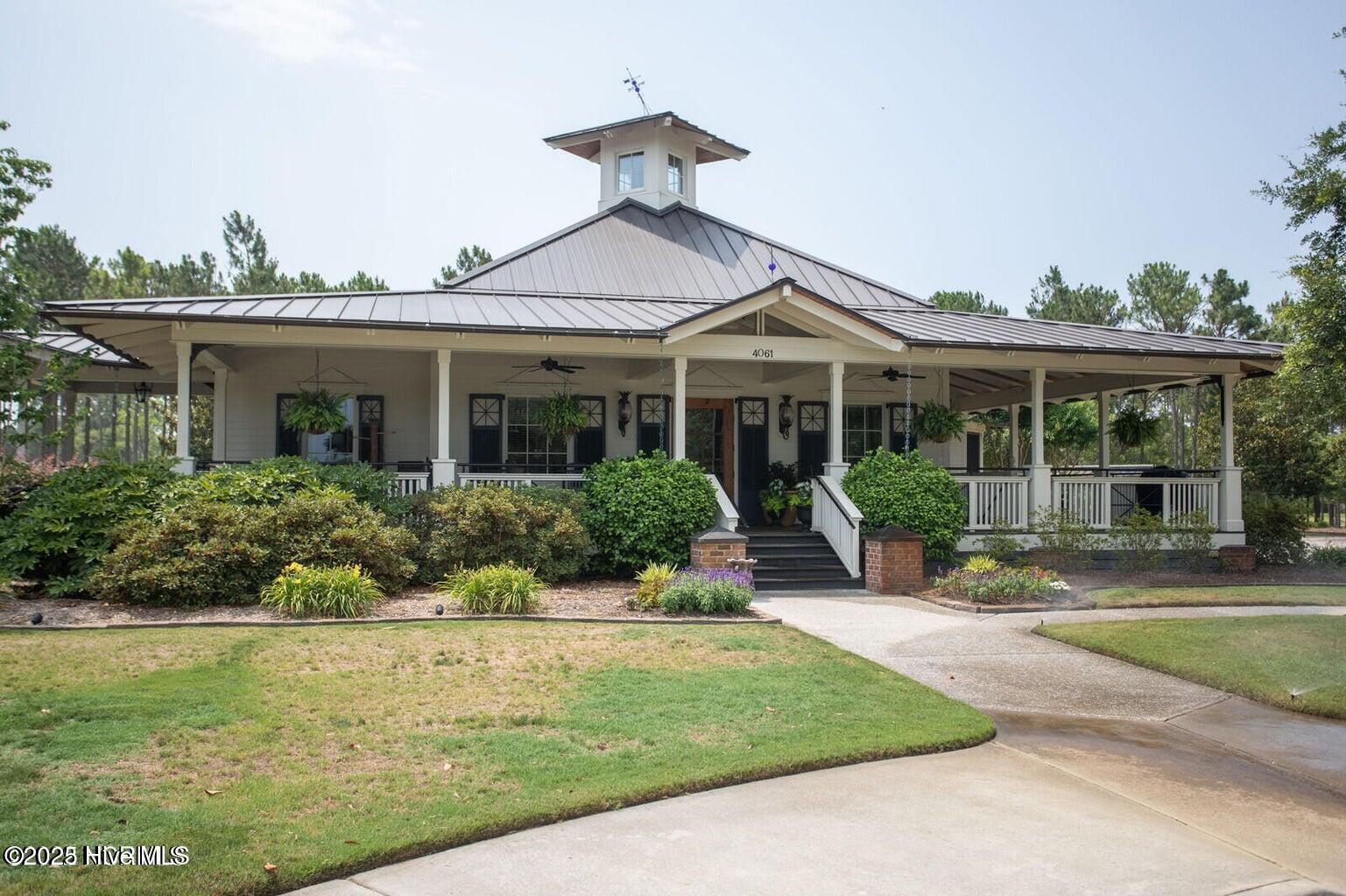 100561885 | Photo 106