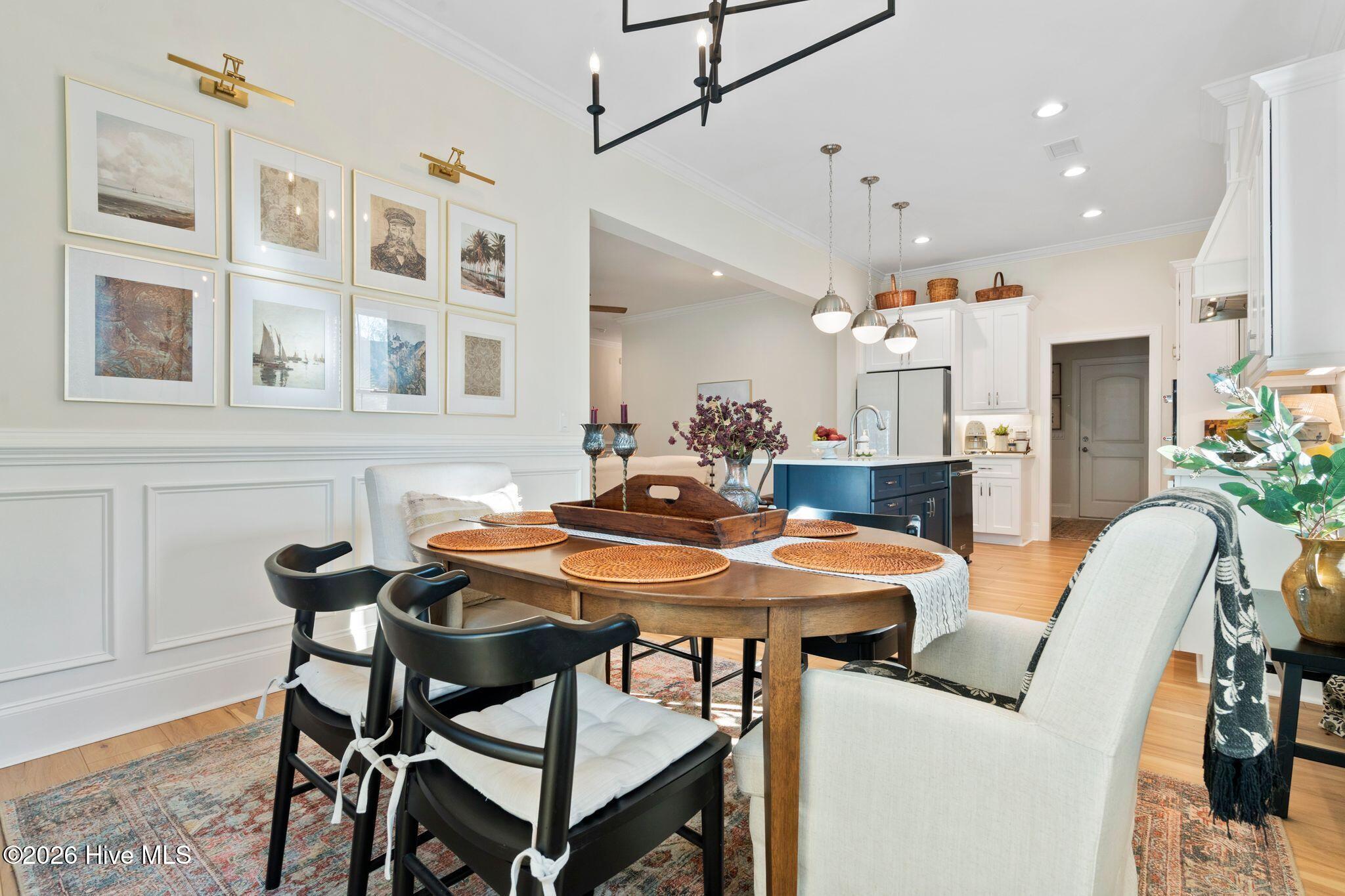 100551668 | Photo 40