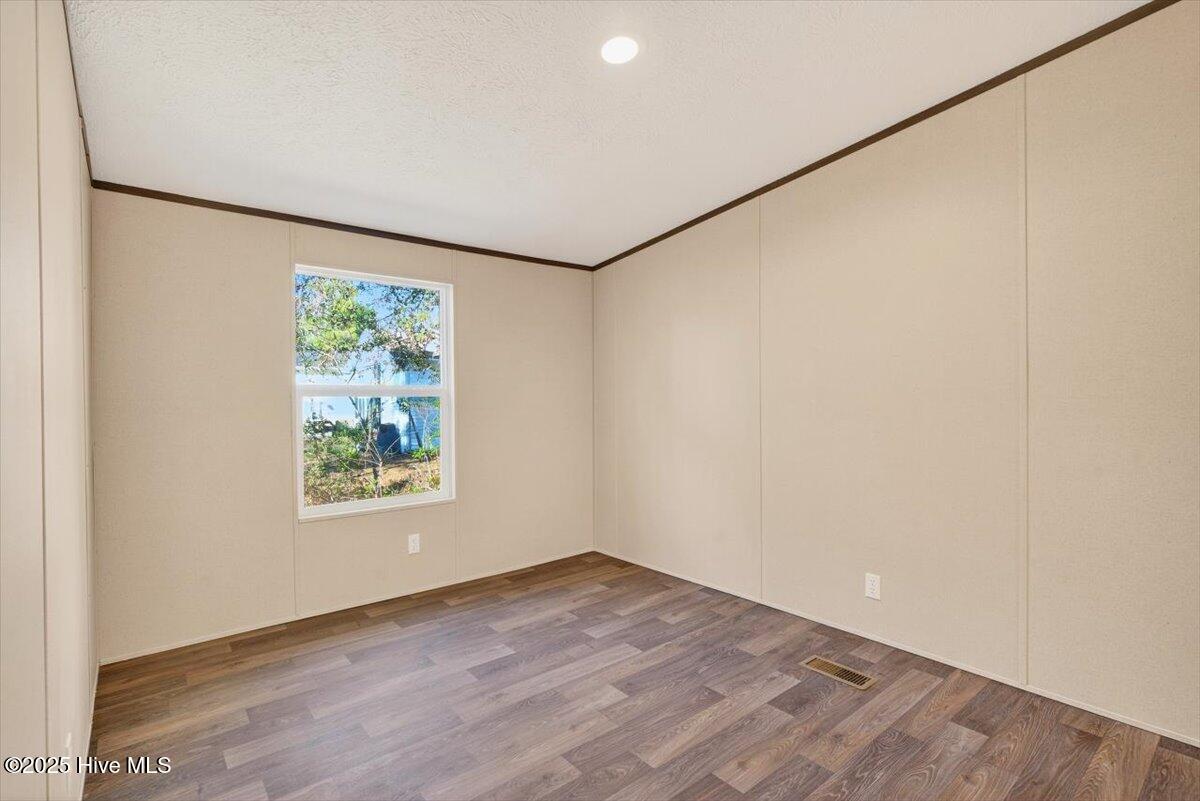 100544292 | Photo 48