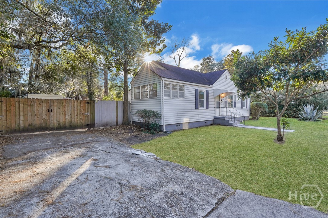 2nd image of 2205 Texas Ave, Savannah, GA 31404 | MLS# SA362154