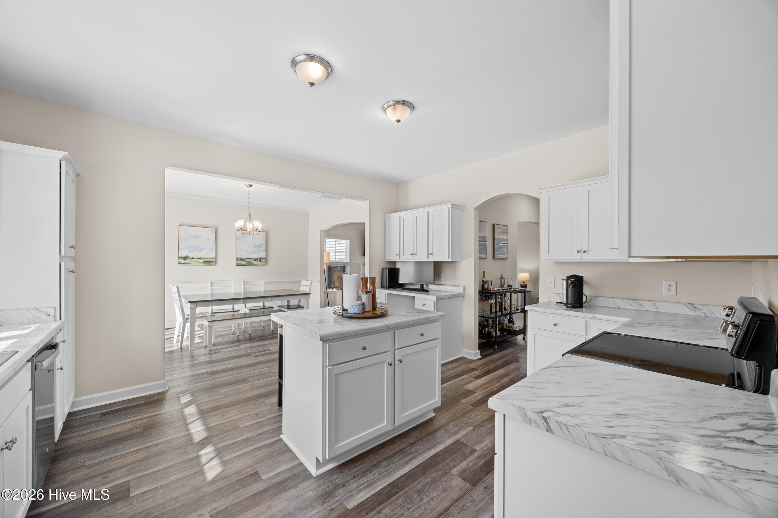 100558005 | Photo 17