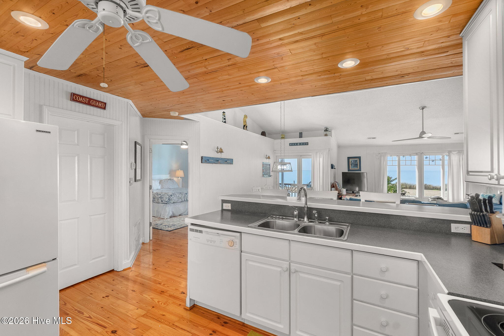 1528 Island Road,Harkers Island