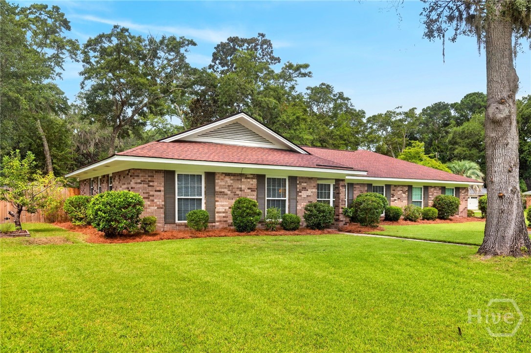 2nd image of 701 Woodridge Dr, Savannah, GA 31410 | MLS# SA361455