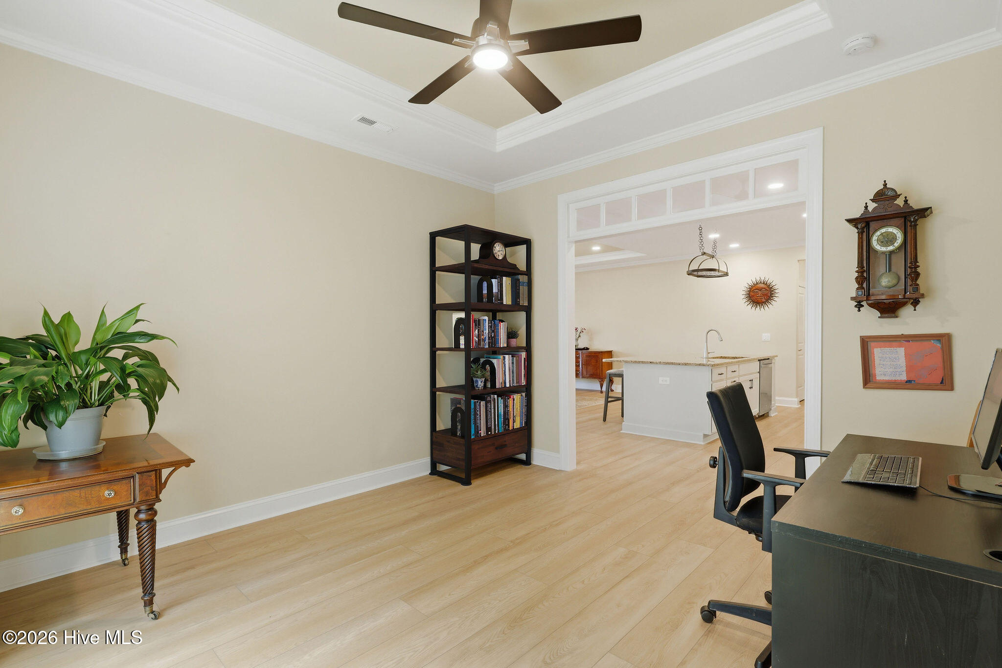 100568538 | Photo 30