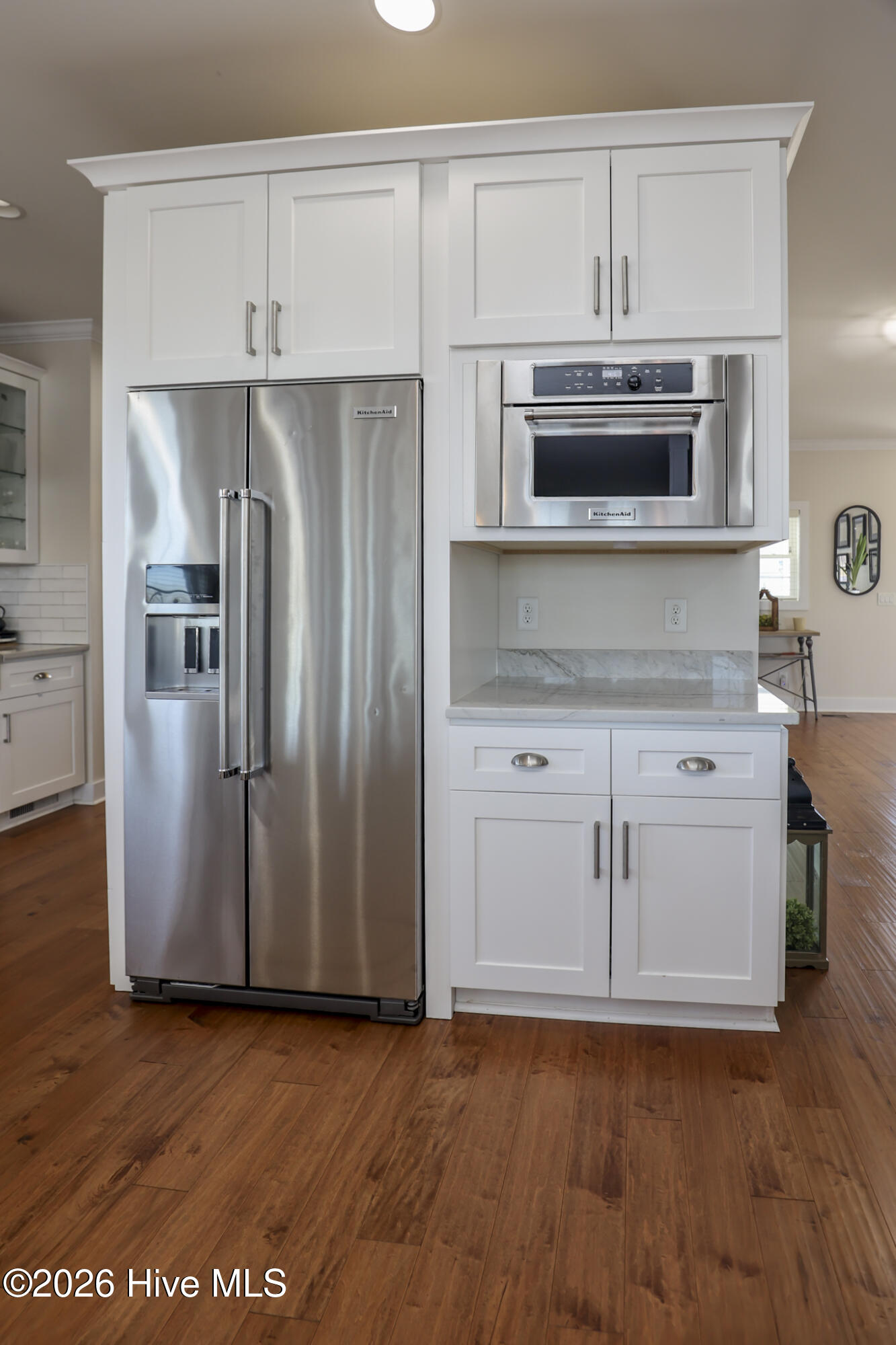 100564297 | Photo 13