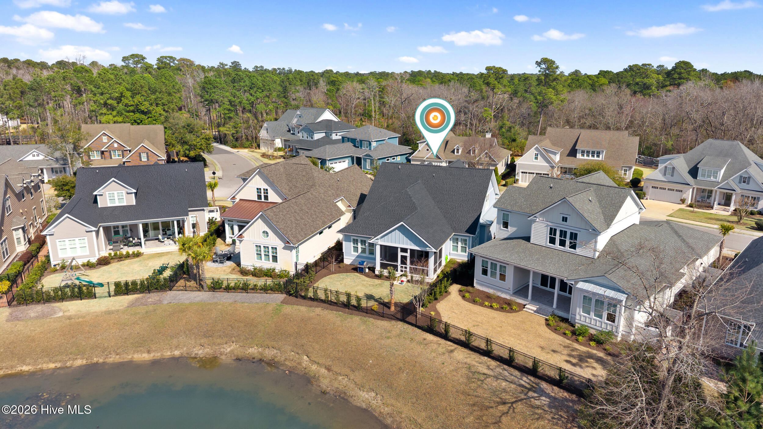 100558657 | Photo 66