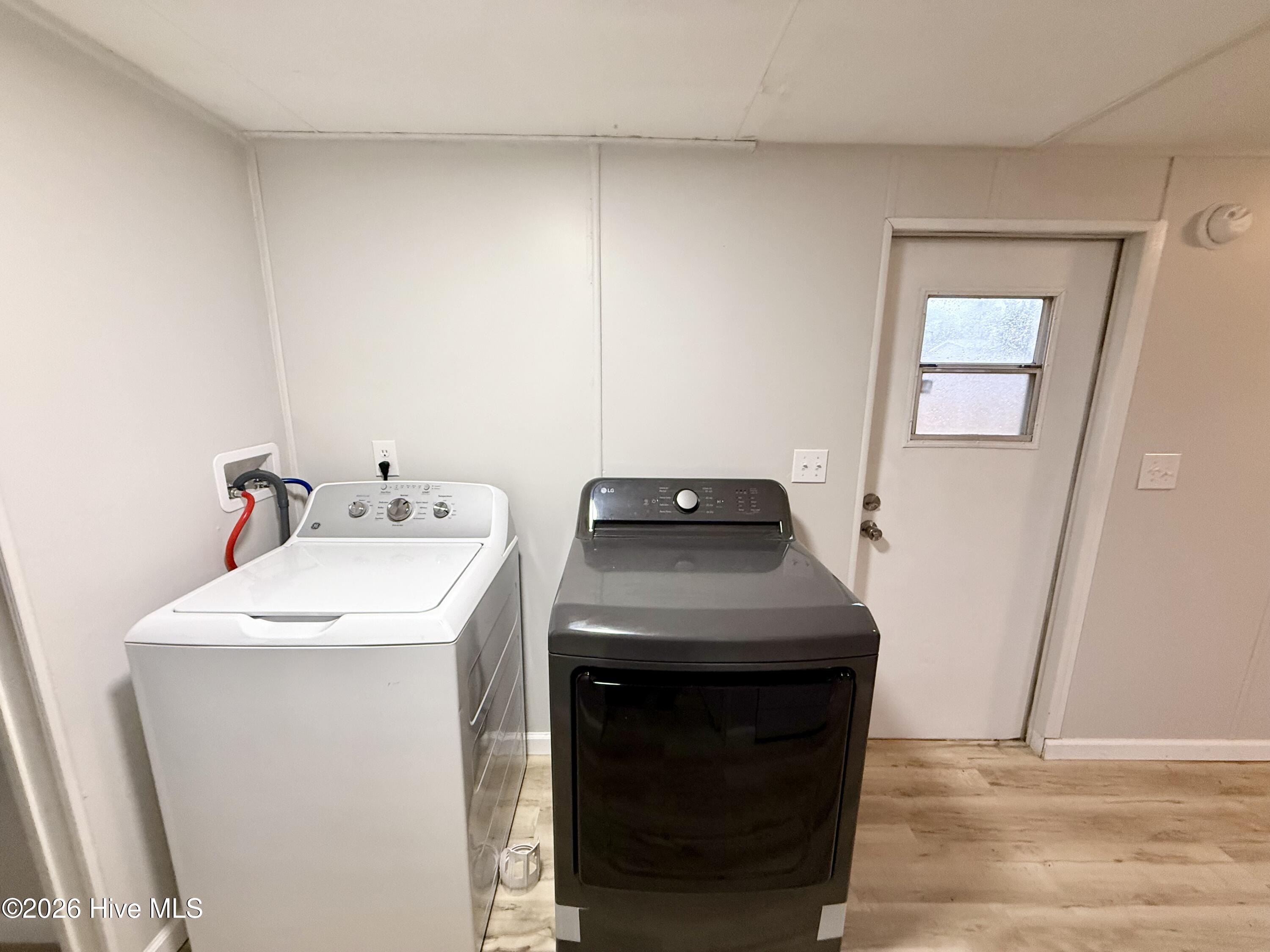 100547132 | Photo 10