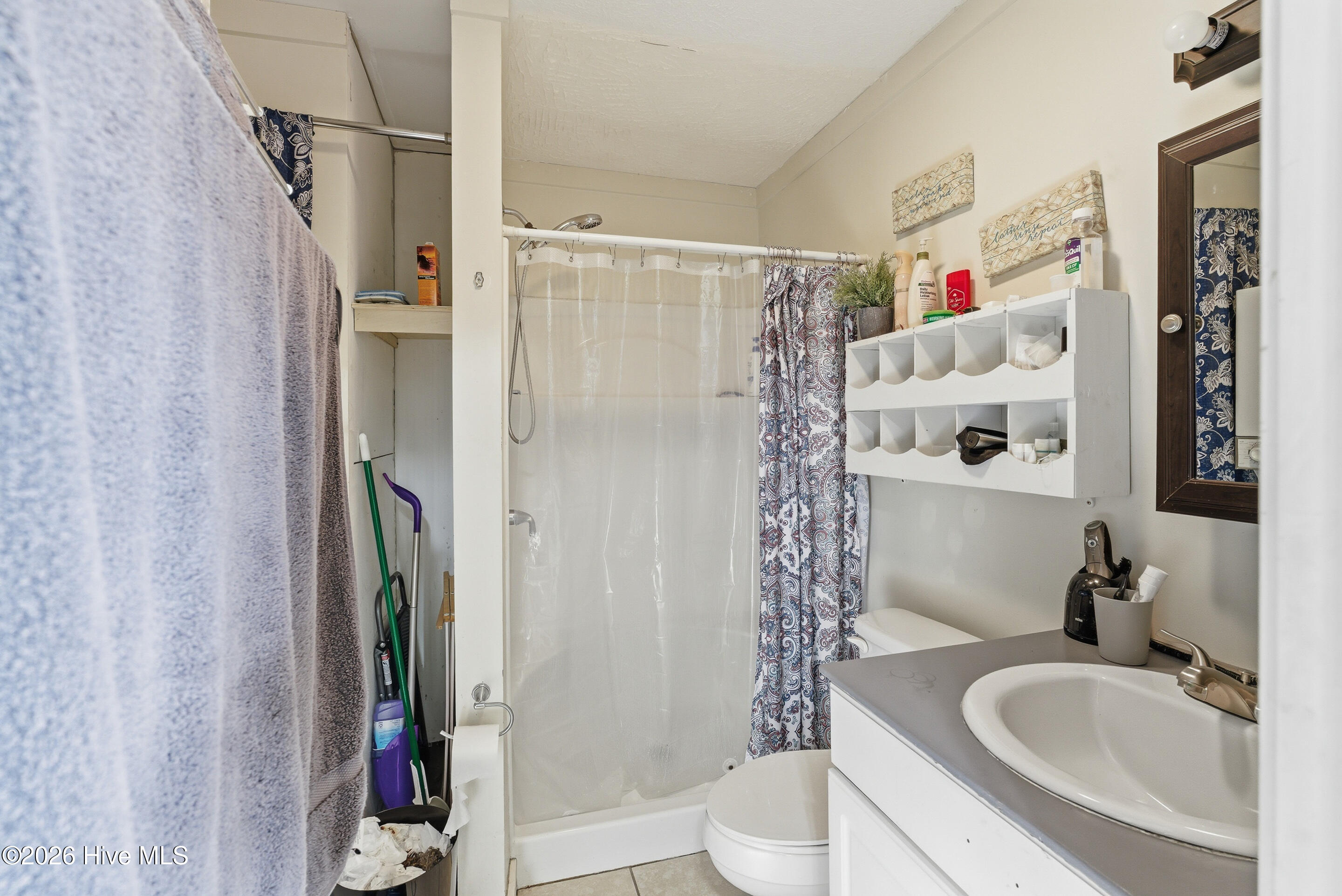 100563534 | Photo 29