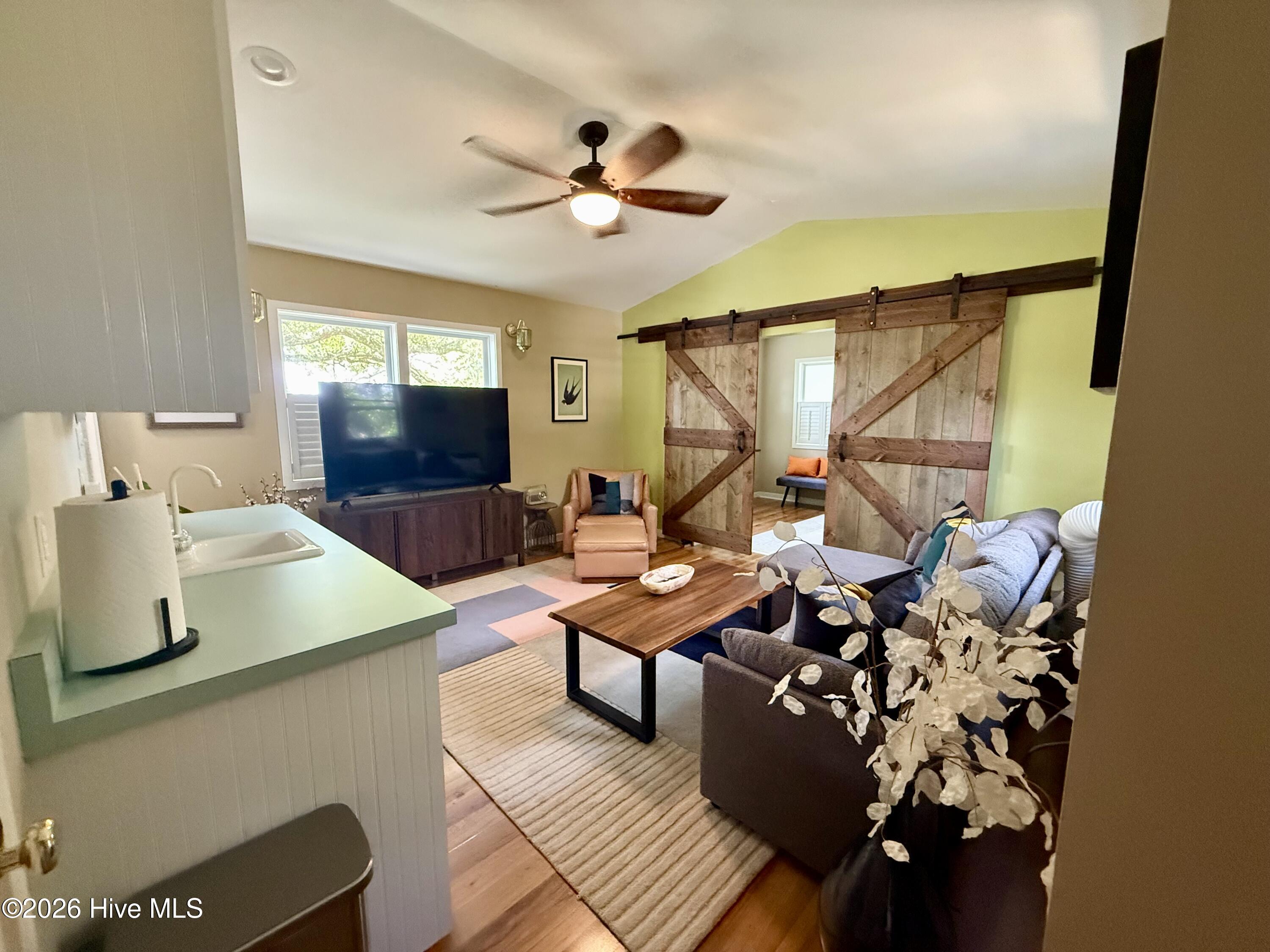 2807 Arendell Street,Morehead City