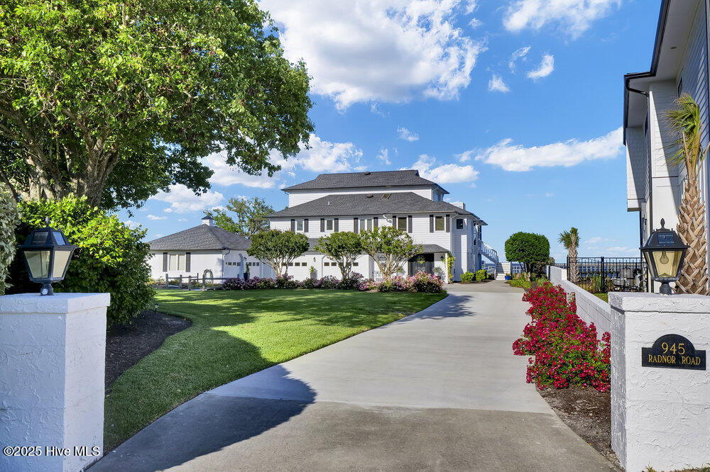 100511026 | Photo 73