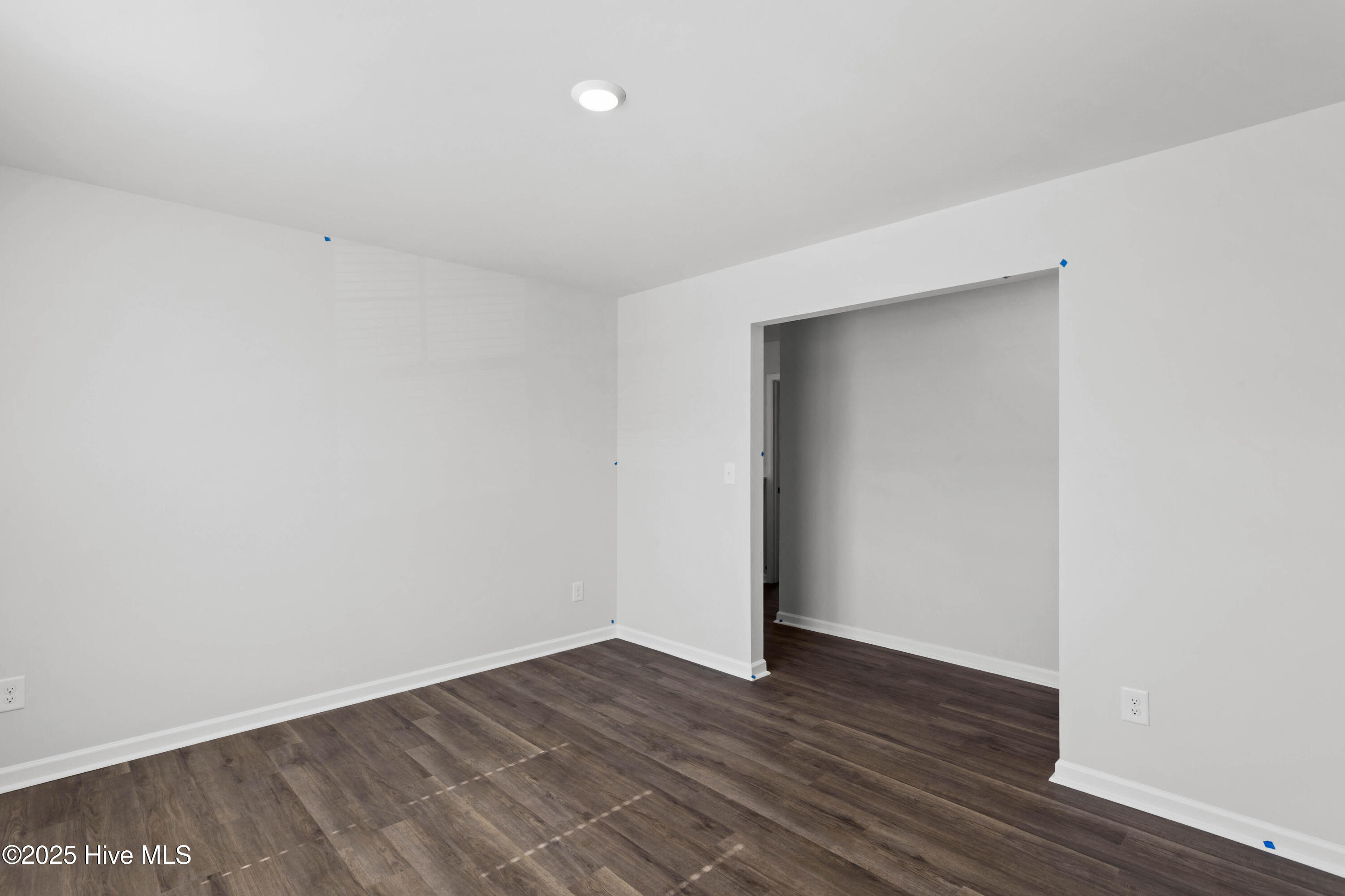 503 Sandy Hollow Drive, Jacksonville, NC 28540 – photo 20: Photo of Similar Home
