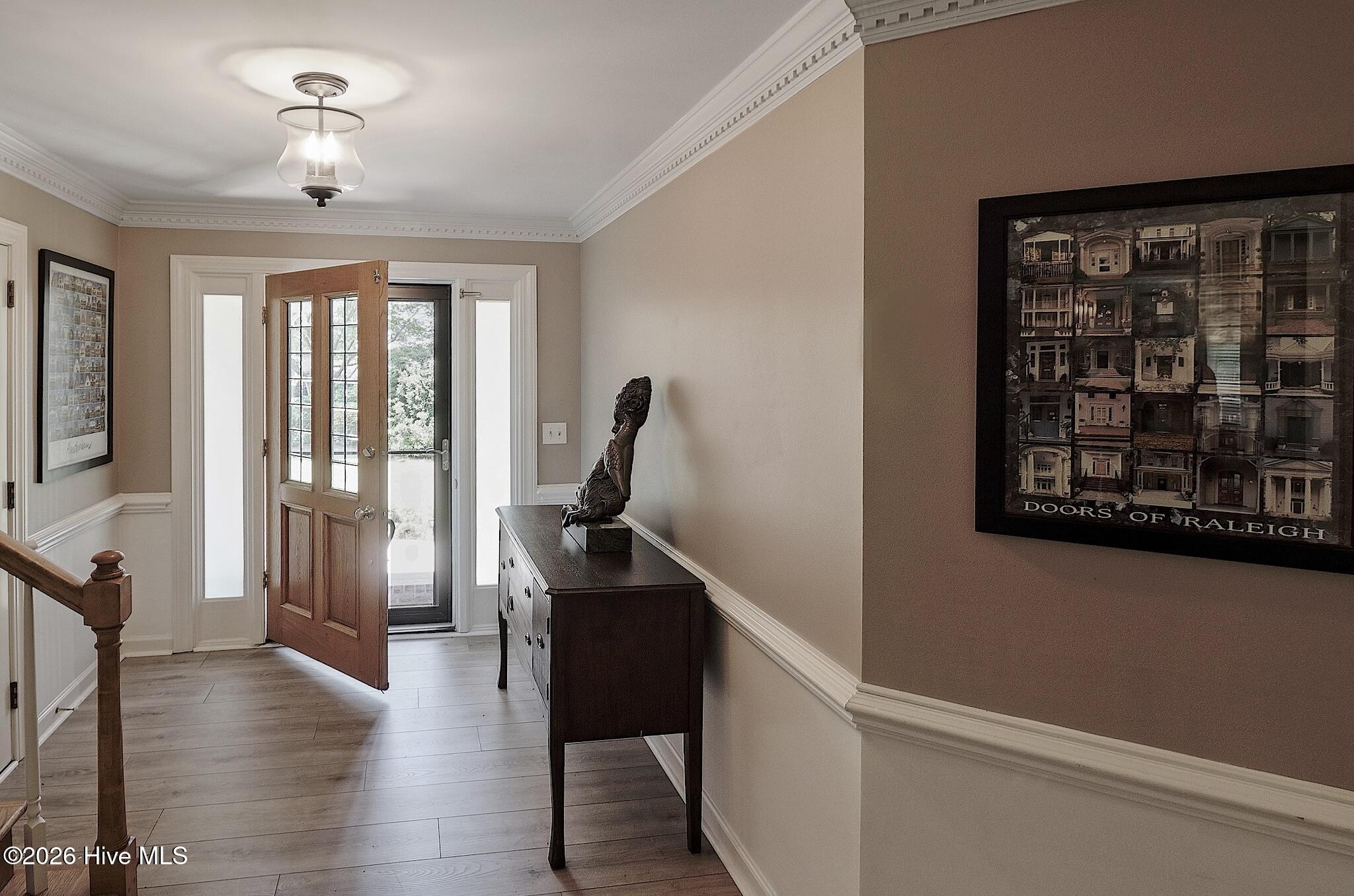 100569674 | Photo 29