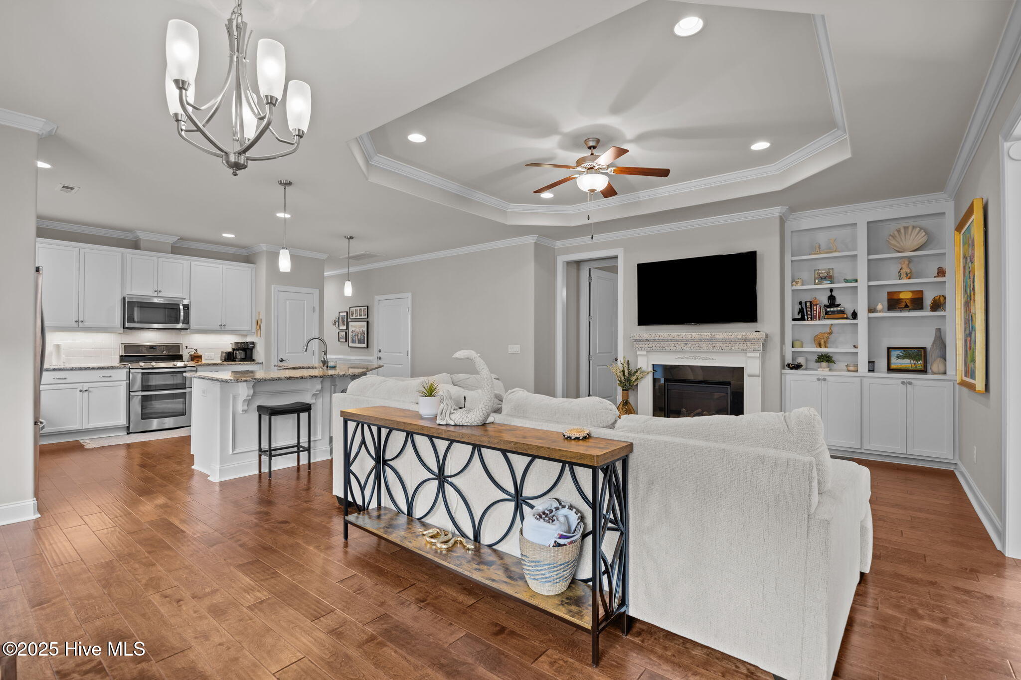 100536658 | Photo 15