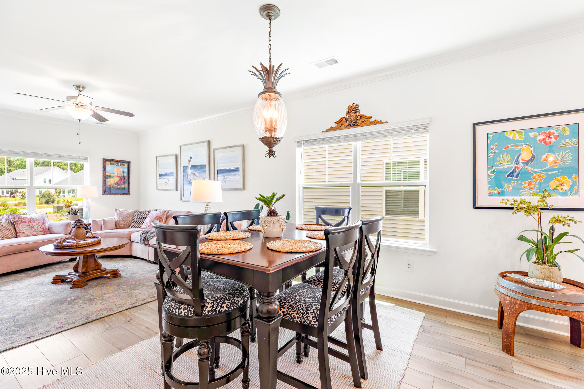 100518032 | Photo 10