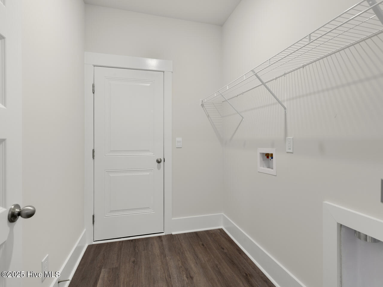 2203 Sweetspire Street Unit 2071, Leland, NC 28451 – photo 23: Laundry Room