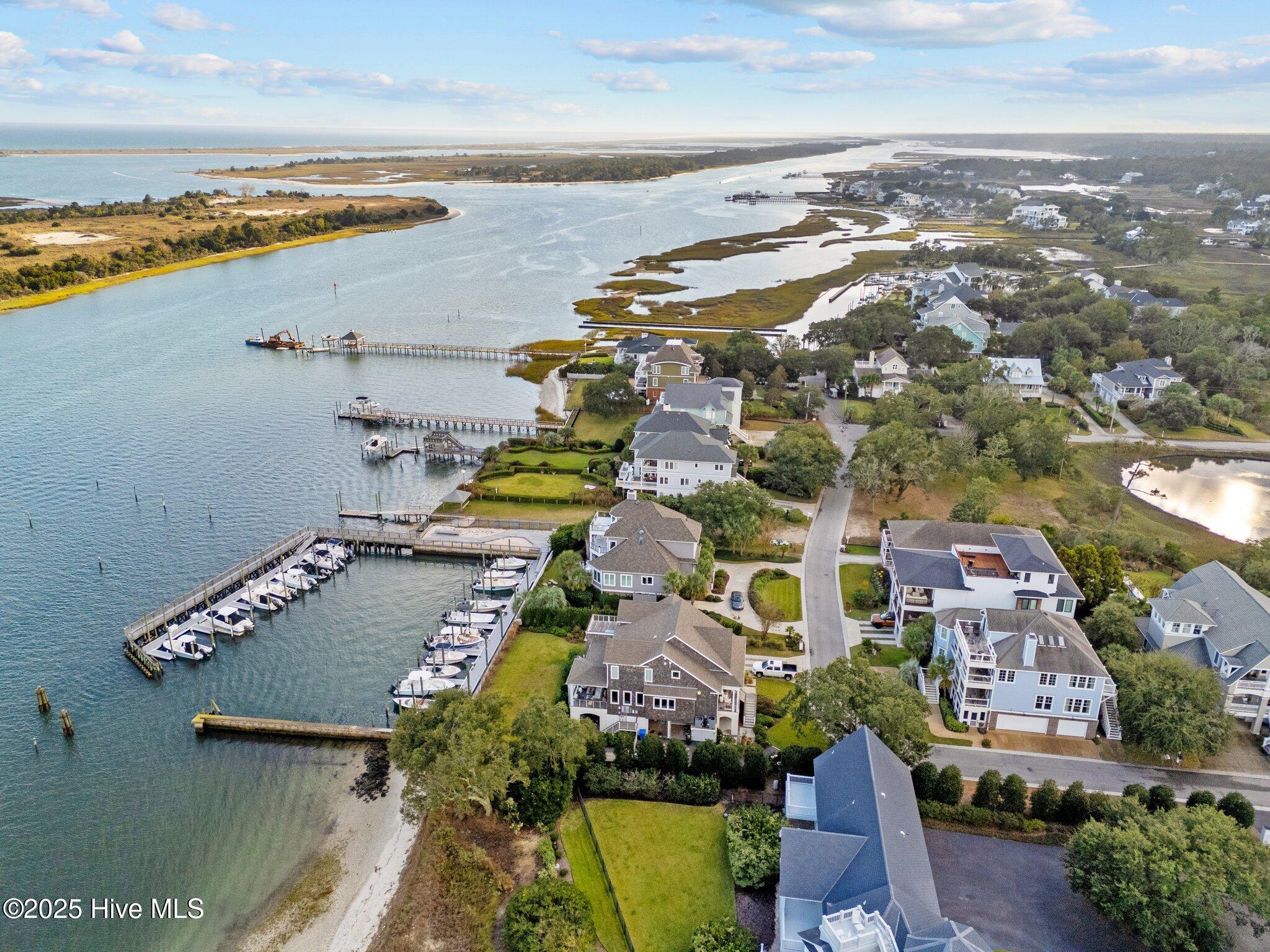 100525700 | Photo 72