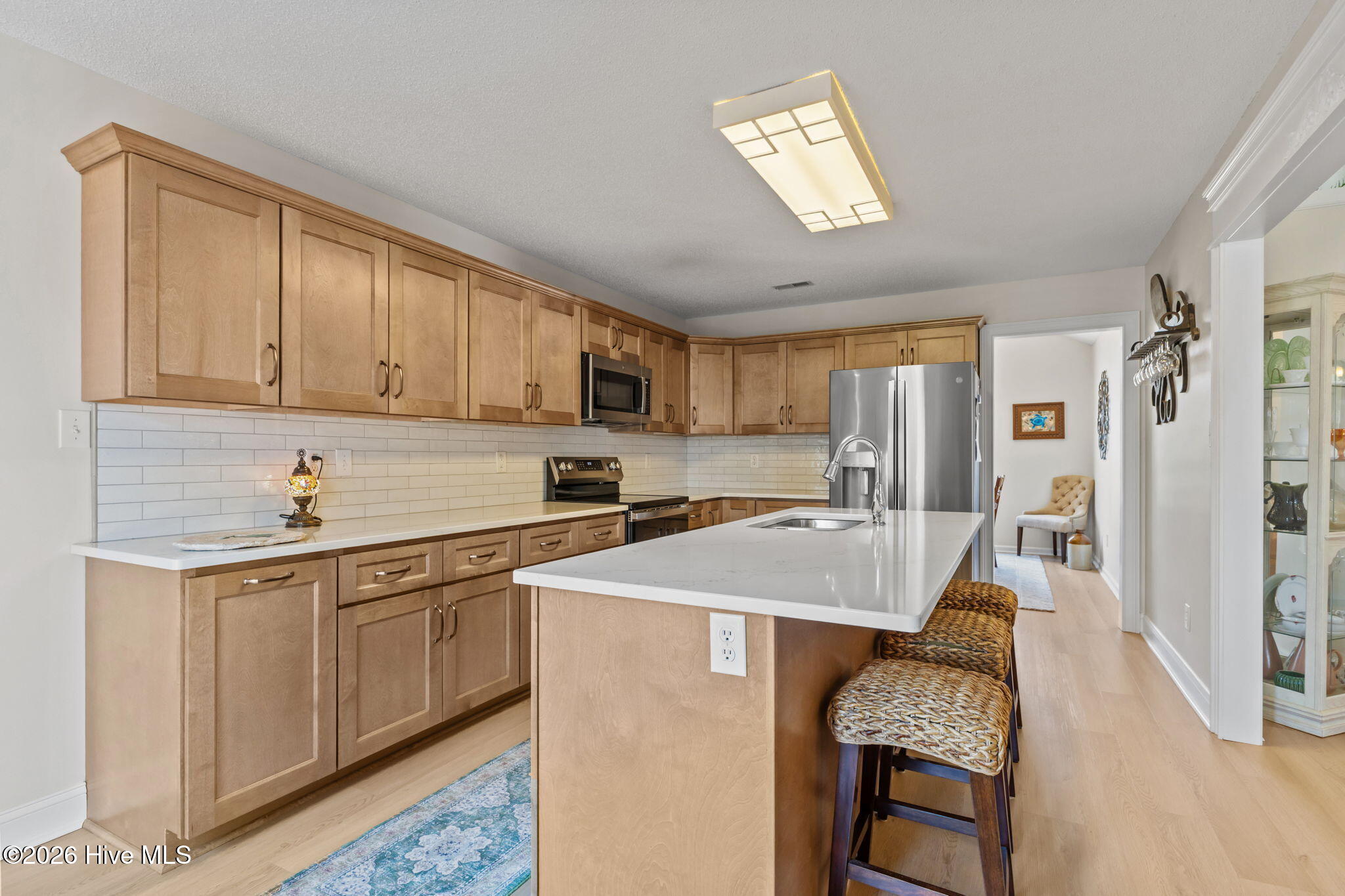 100561719 | Photo 26