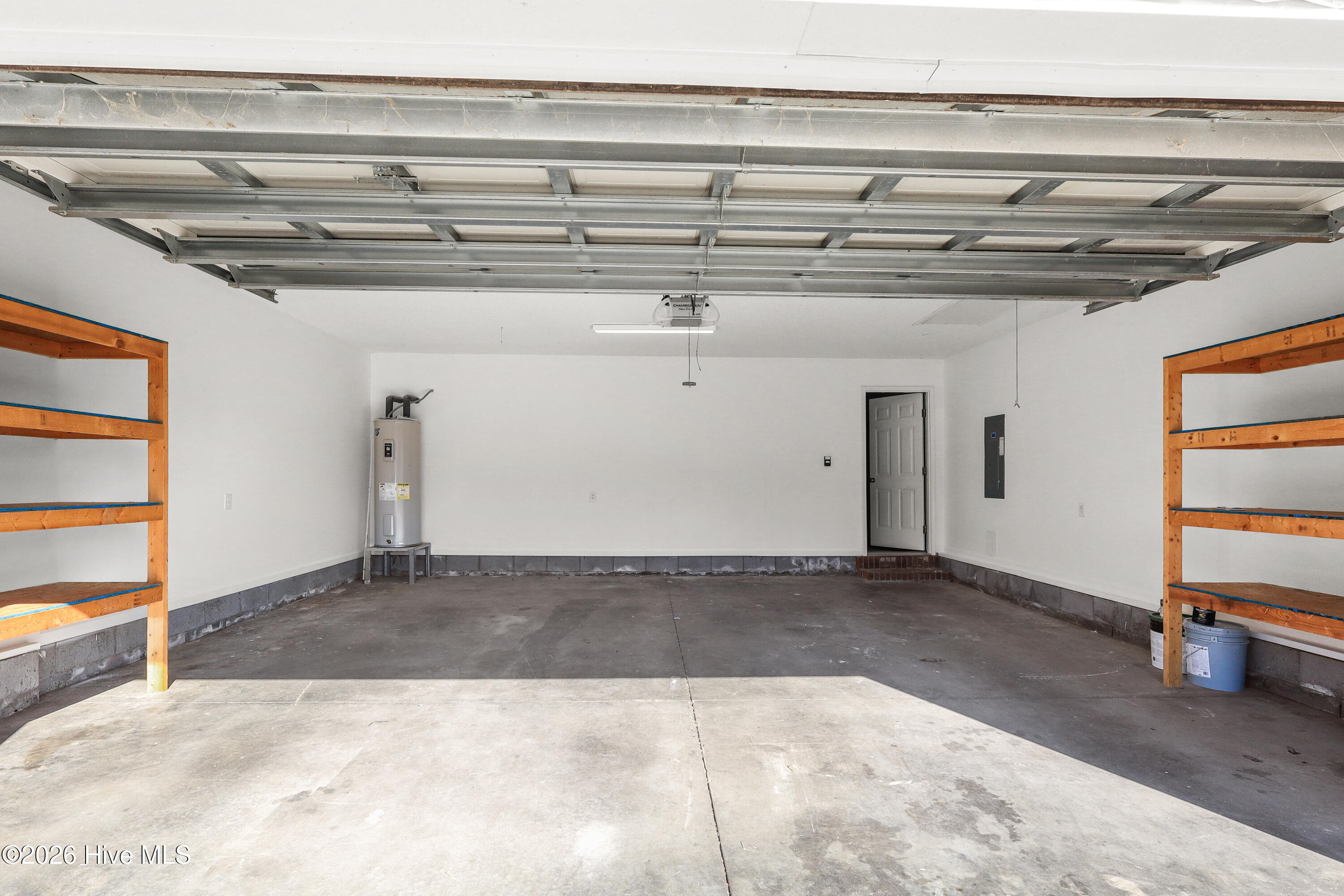 100554505 | Photo 22