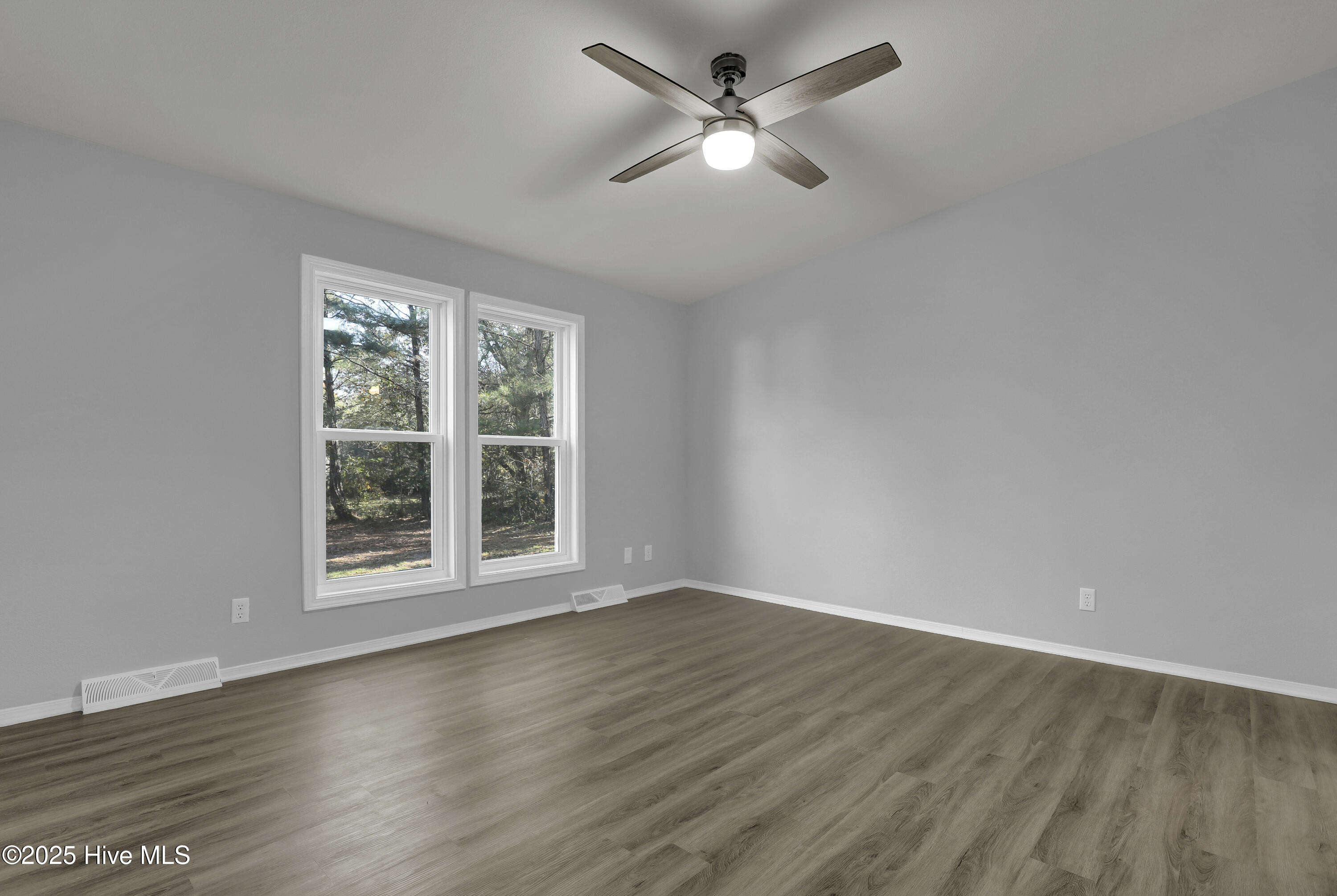 100543413 | Photo 20