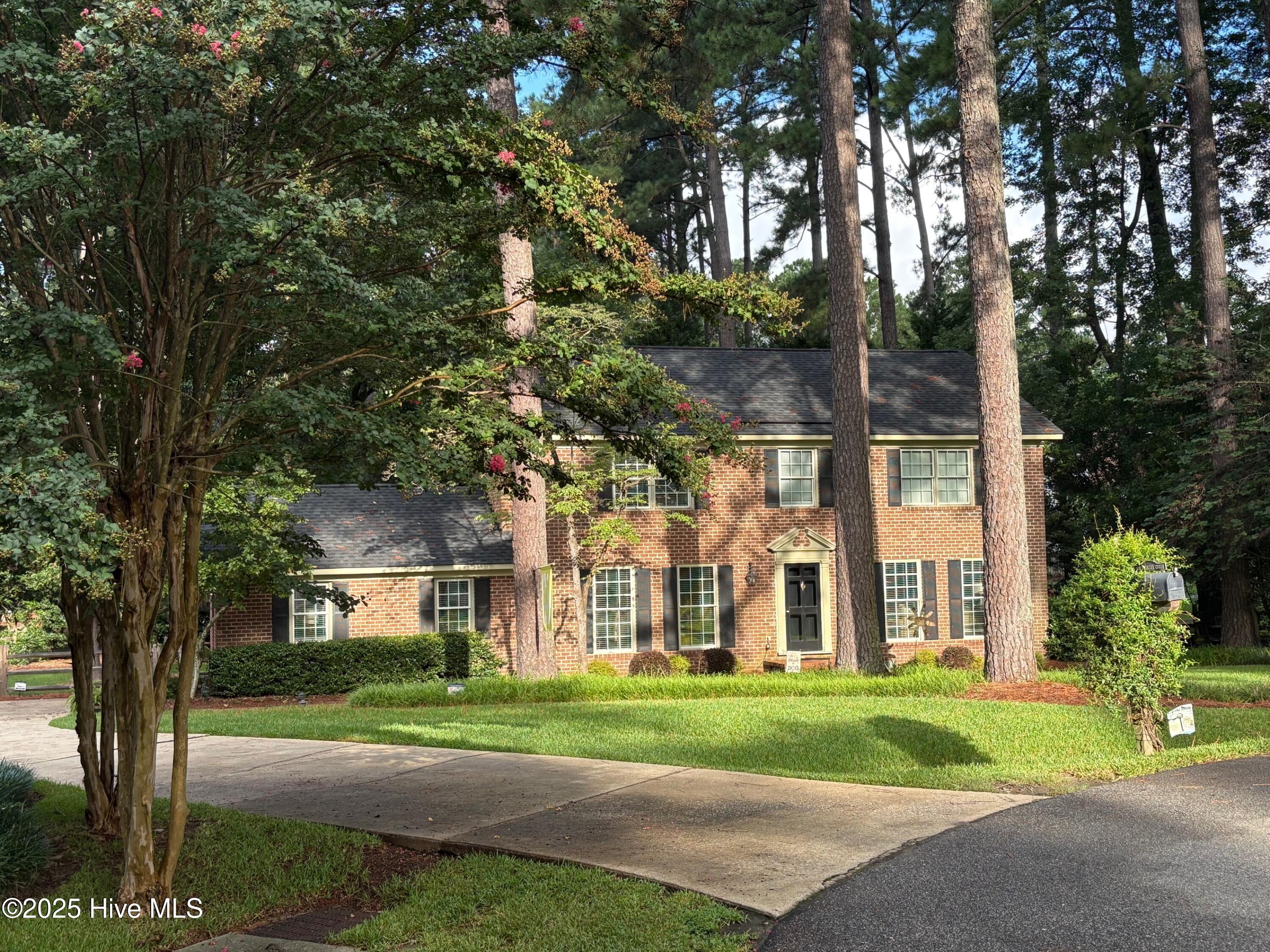 Property at 108 Chelsea Court