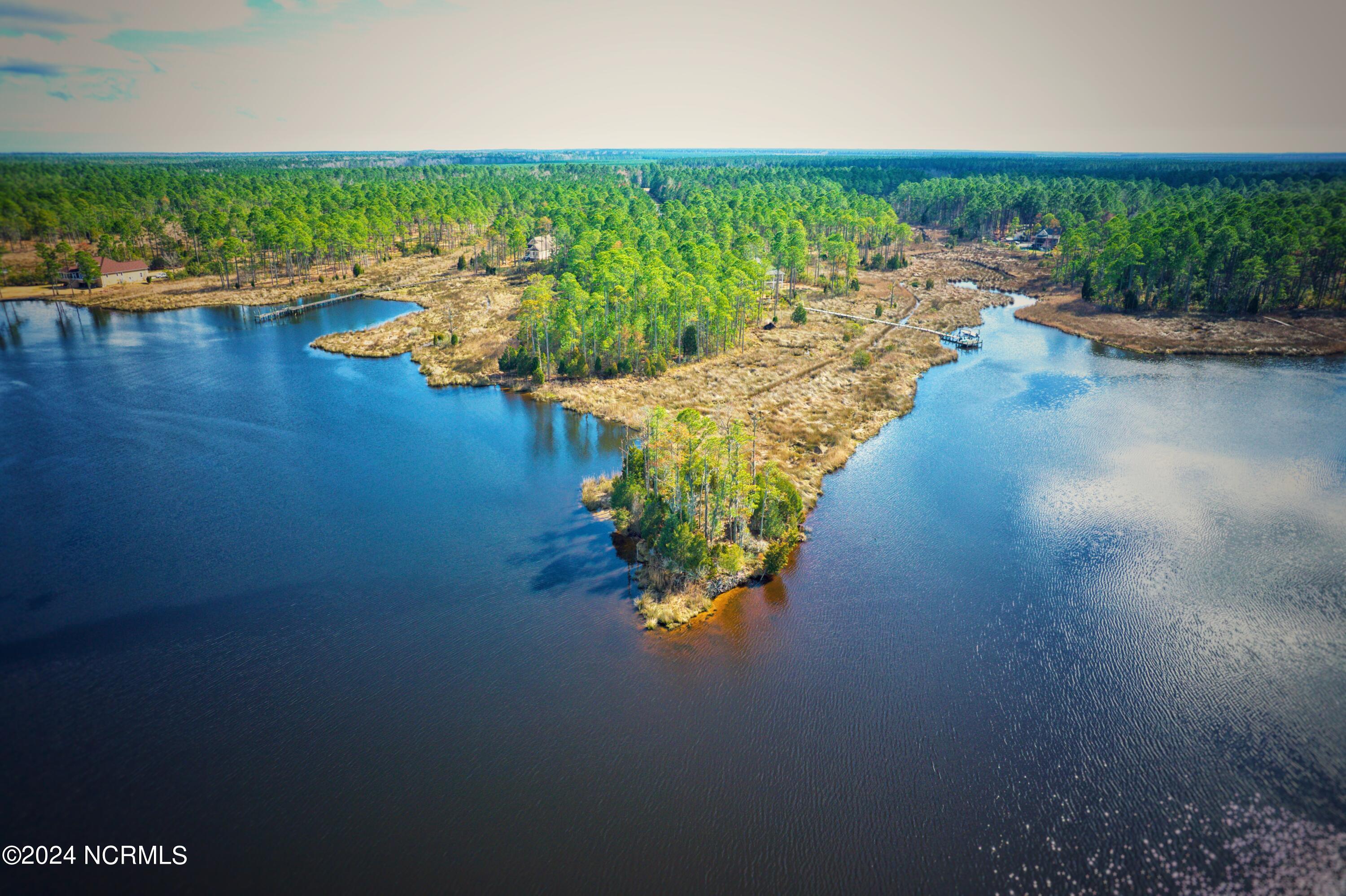 203 Paradox Point Drive, Aurora, NC, 27806