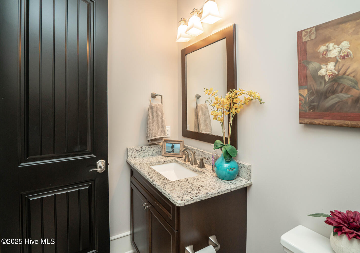 100566478 | Photo 39