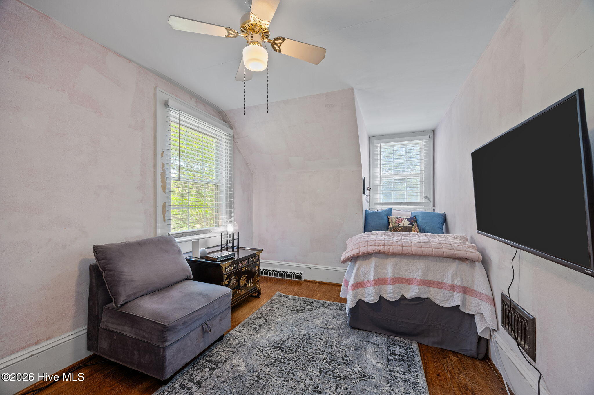 2812 Evans Street, Morehead City, NC, 28557