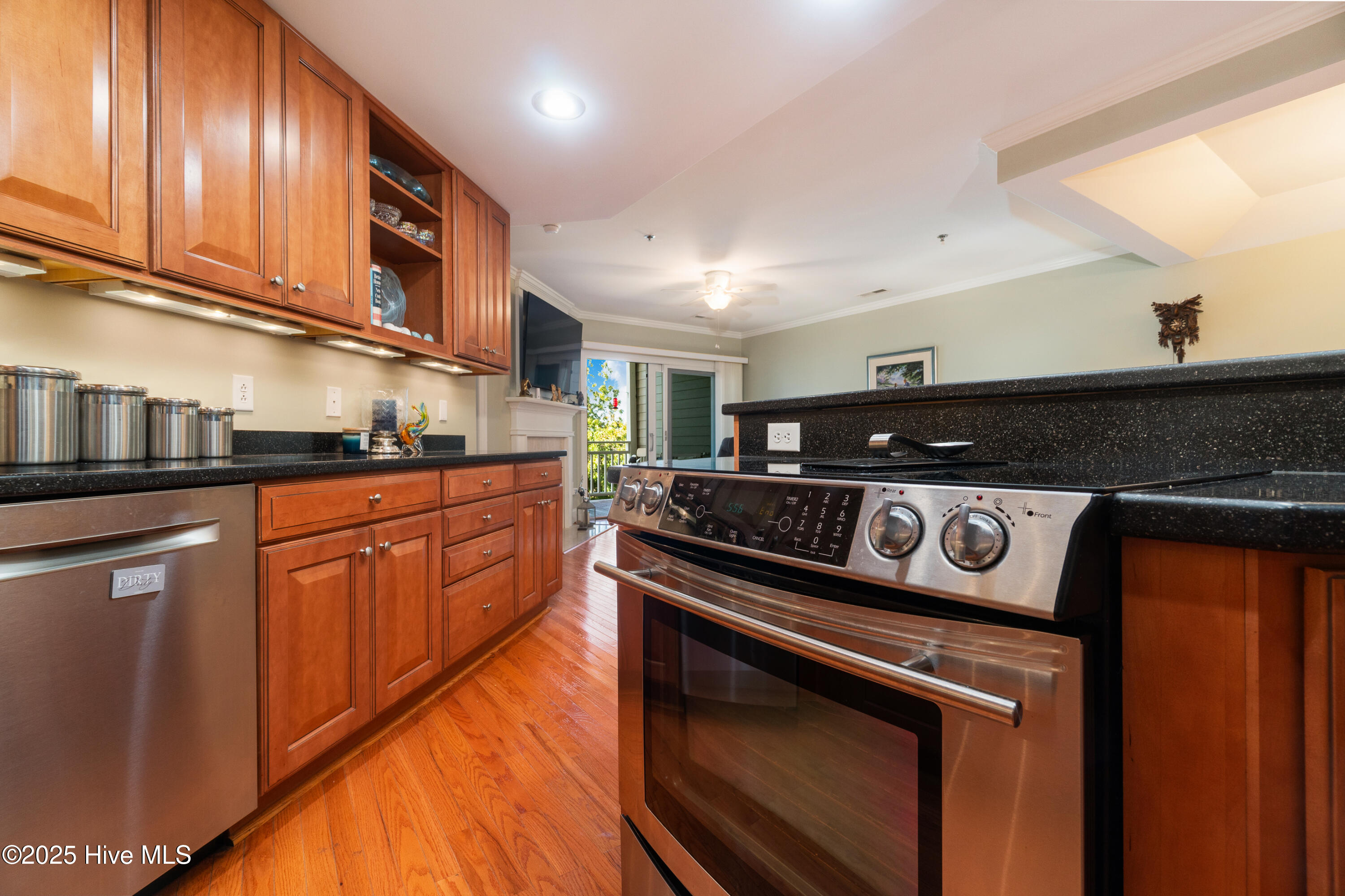 300 Midyette Street # A8,Oriental