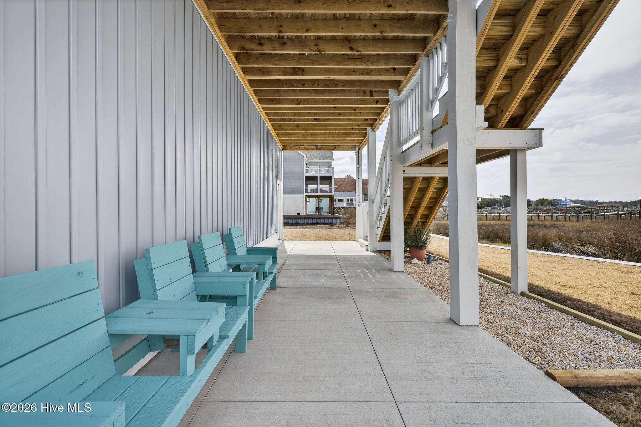 100558217 | Photo 45