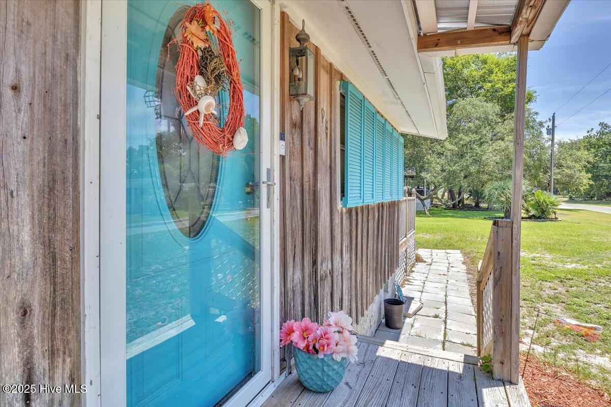 100515601 | Photo 26