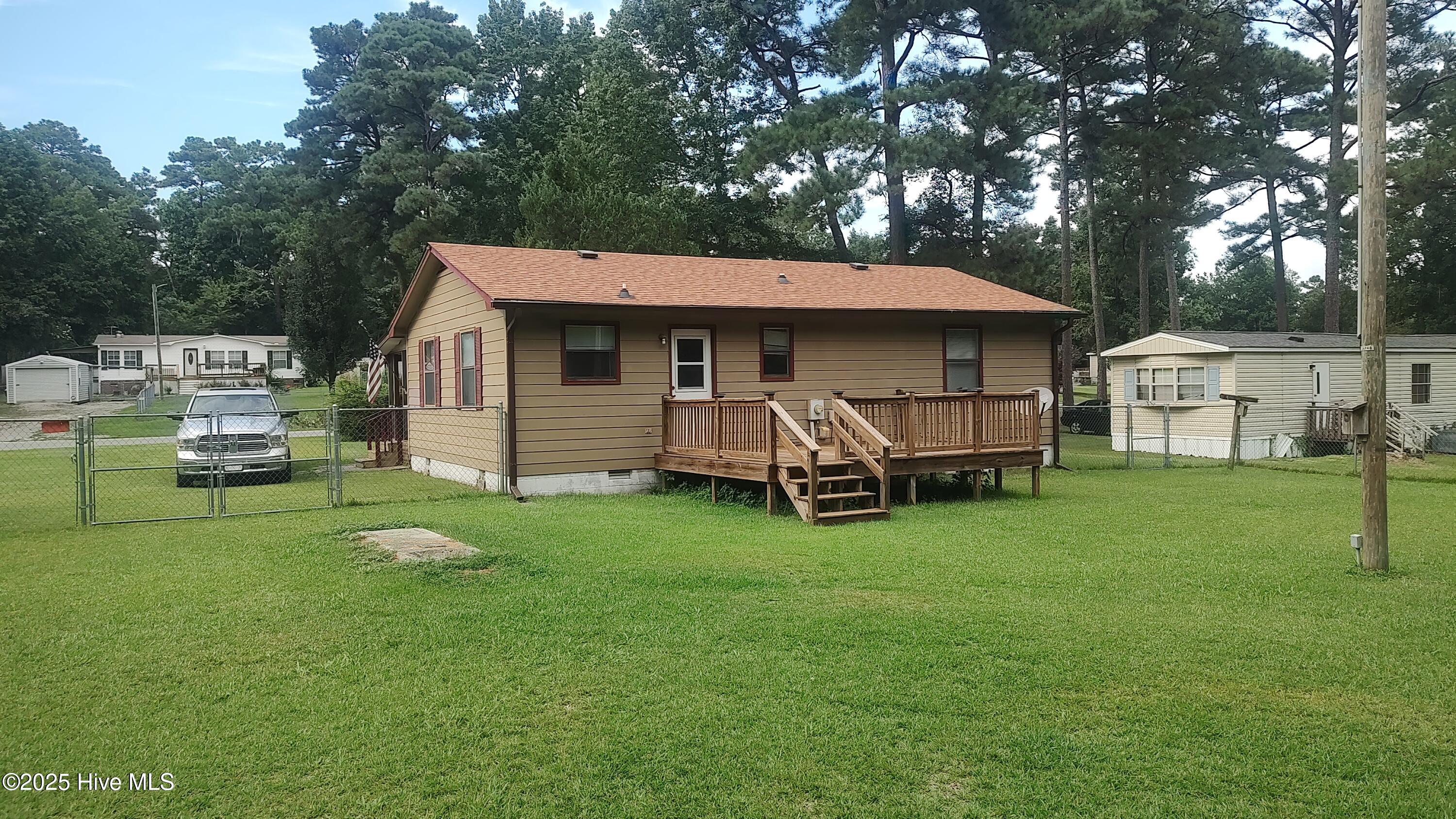 100519337 | Photo 14