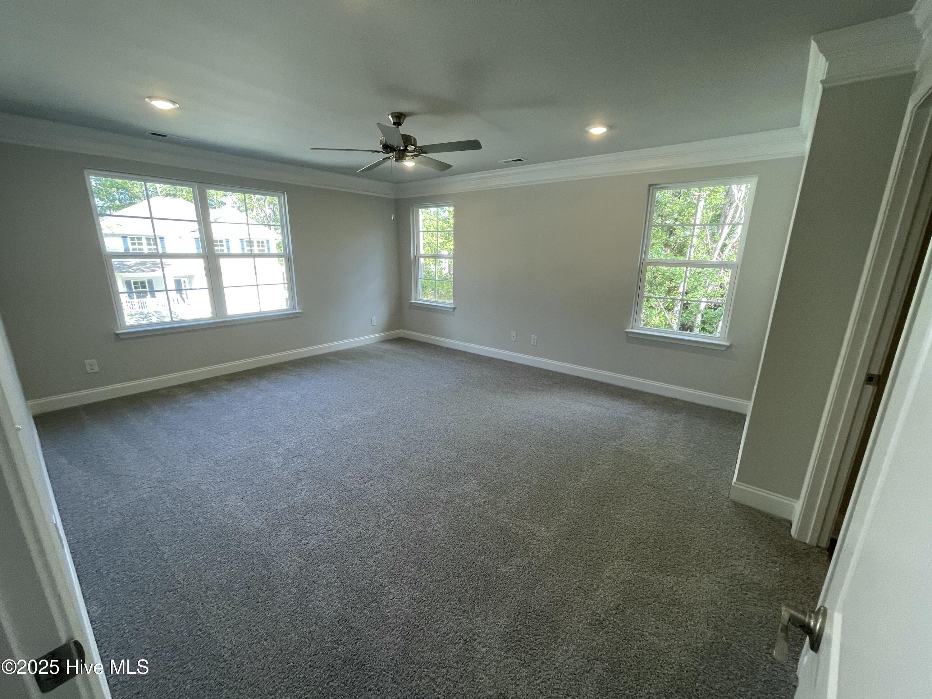 100422269 | Photo 37