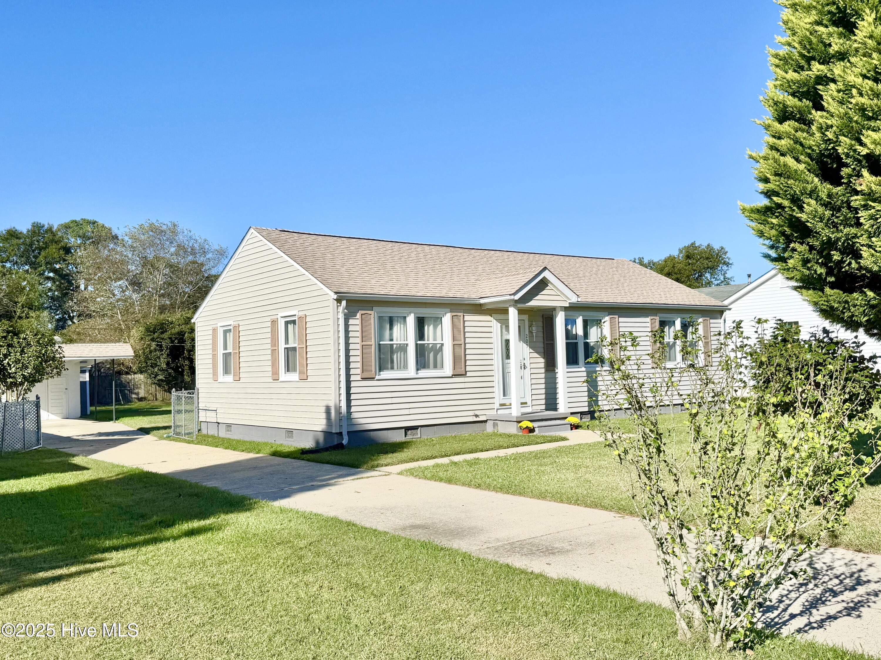 Homes for sale in Edenton, NC | 209 Hawthorne Rd, Edenton, NC 27932 | MLS# 100536520